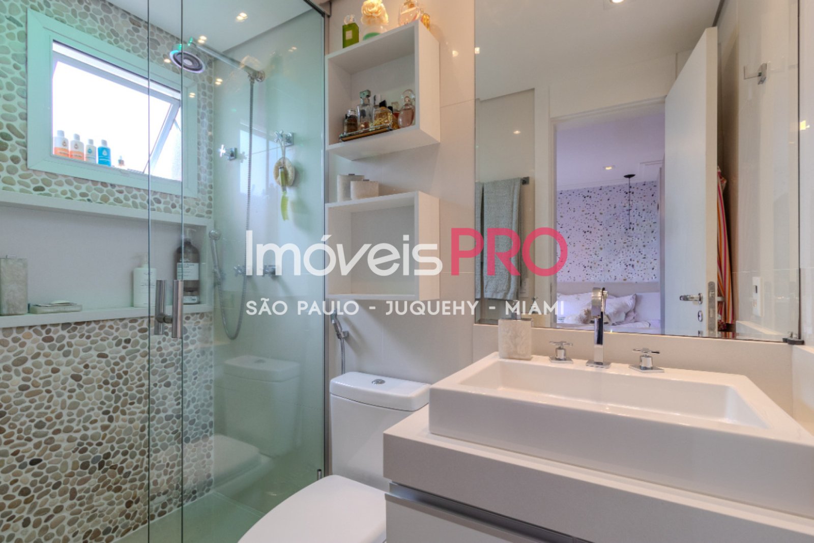Foto :: https://assets.imoveispro.com.br/thumb/IP39279/apartamento-venda-vila-mascote_IP39279_17_1920x1080.jpg?