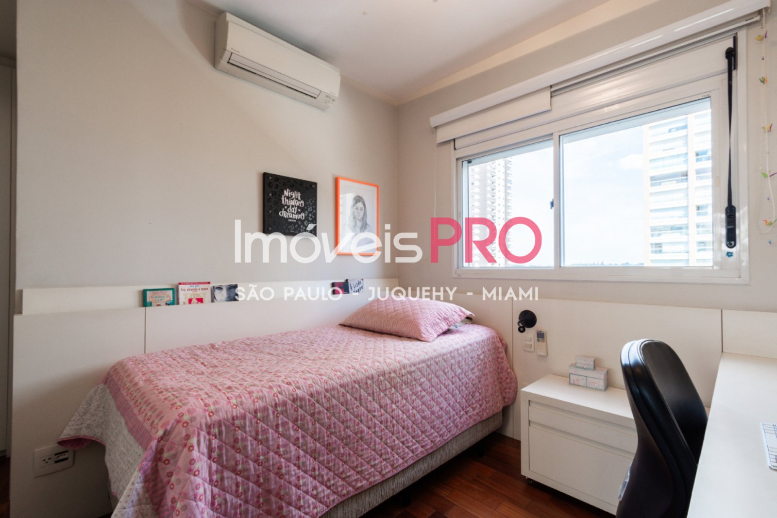 Foto :: IP39287