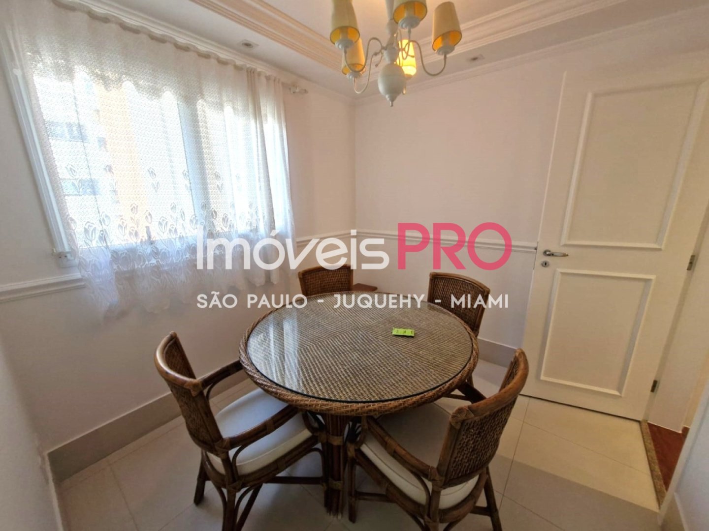 Foto :: https://assets.imoveispro.com.br/thumb/IP39295/apartamento-aluguel-moema-indios_IP39295_17_1920x1080.jpg?