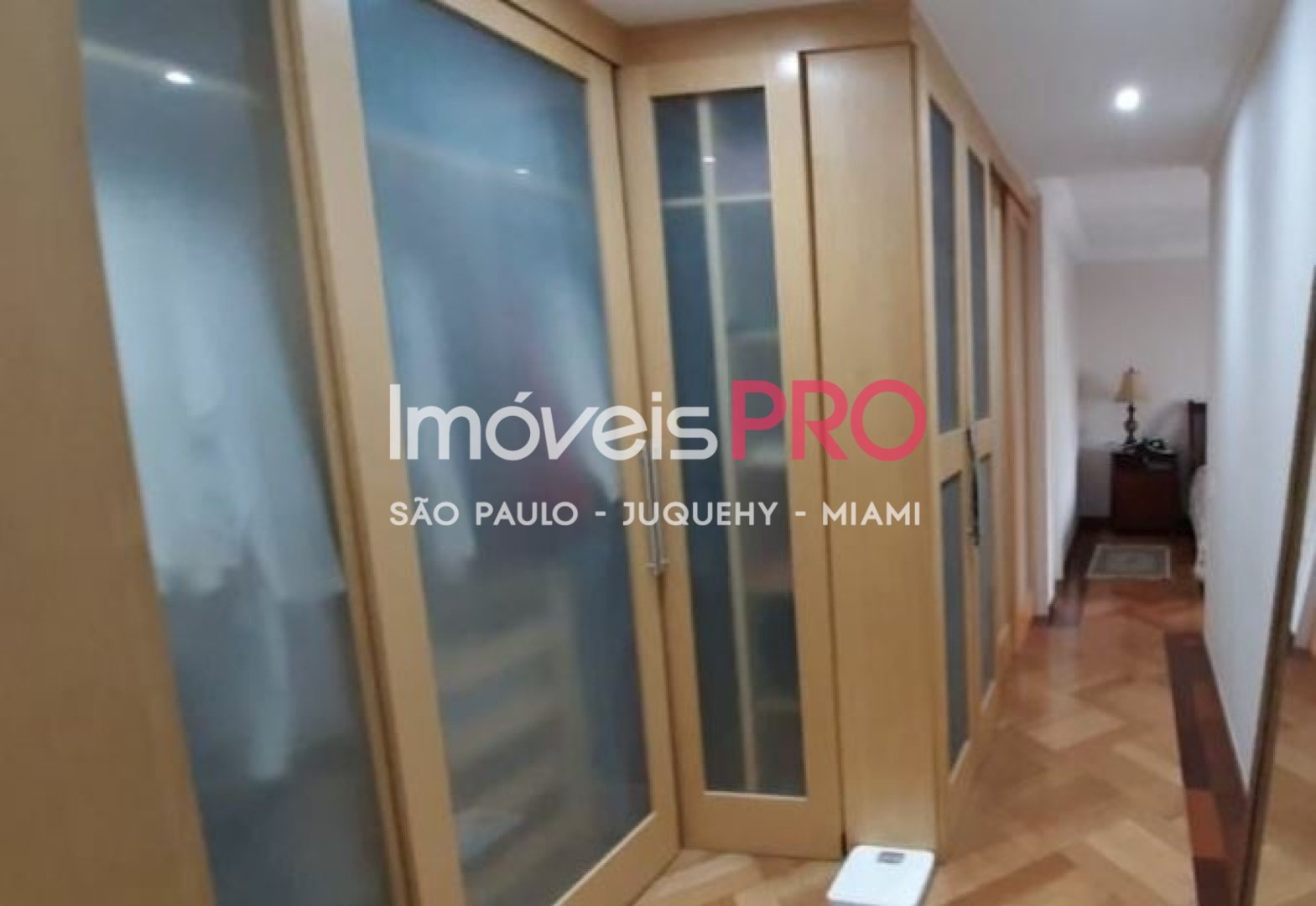 Foto :: https://assets.imoveispro.com.br/thumb/IP39295/apartamento-venda-moema-indios_IP39295_11_1920x1080.jpg?