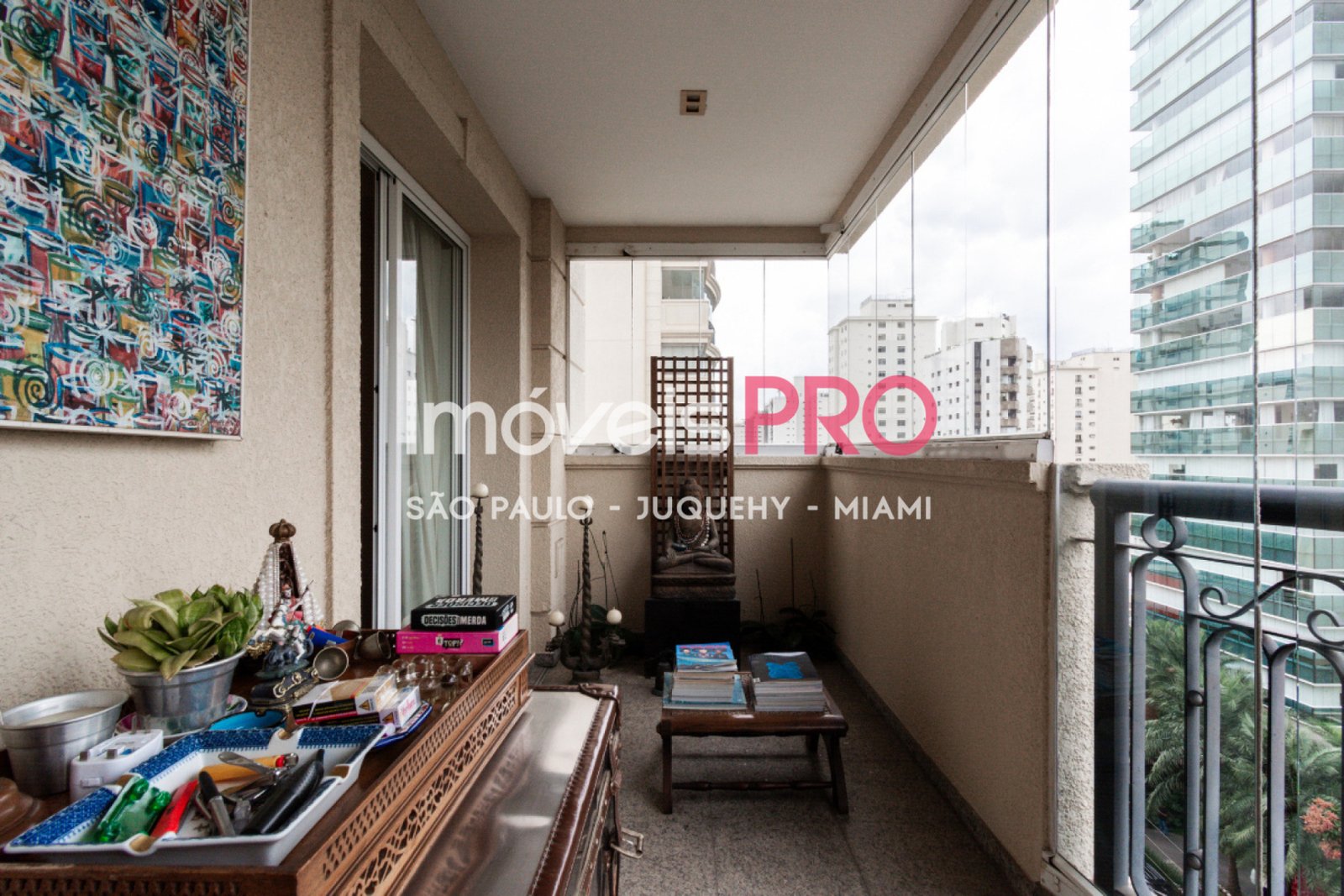 Foto :: https://assets.imoveispro.com.br/thumb/IP39311/apartamento-venda-moema_IP39311_11_1920x1080.jpg?