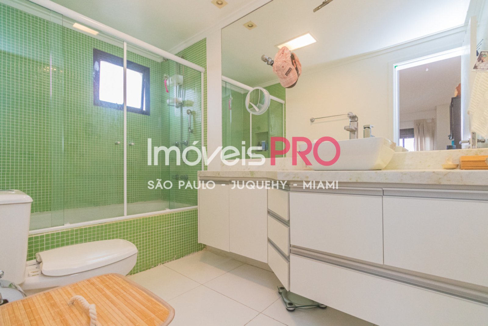 Foto :: https://assets.imoveispro.com.br/thumb/IP39316/apartamento-venda-campo-belo_IP39316_11_1920x1080.jpg?