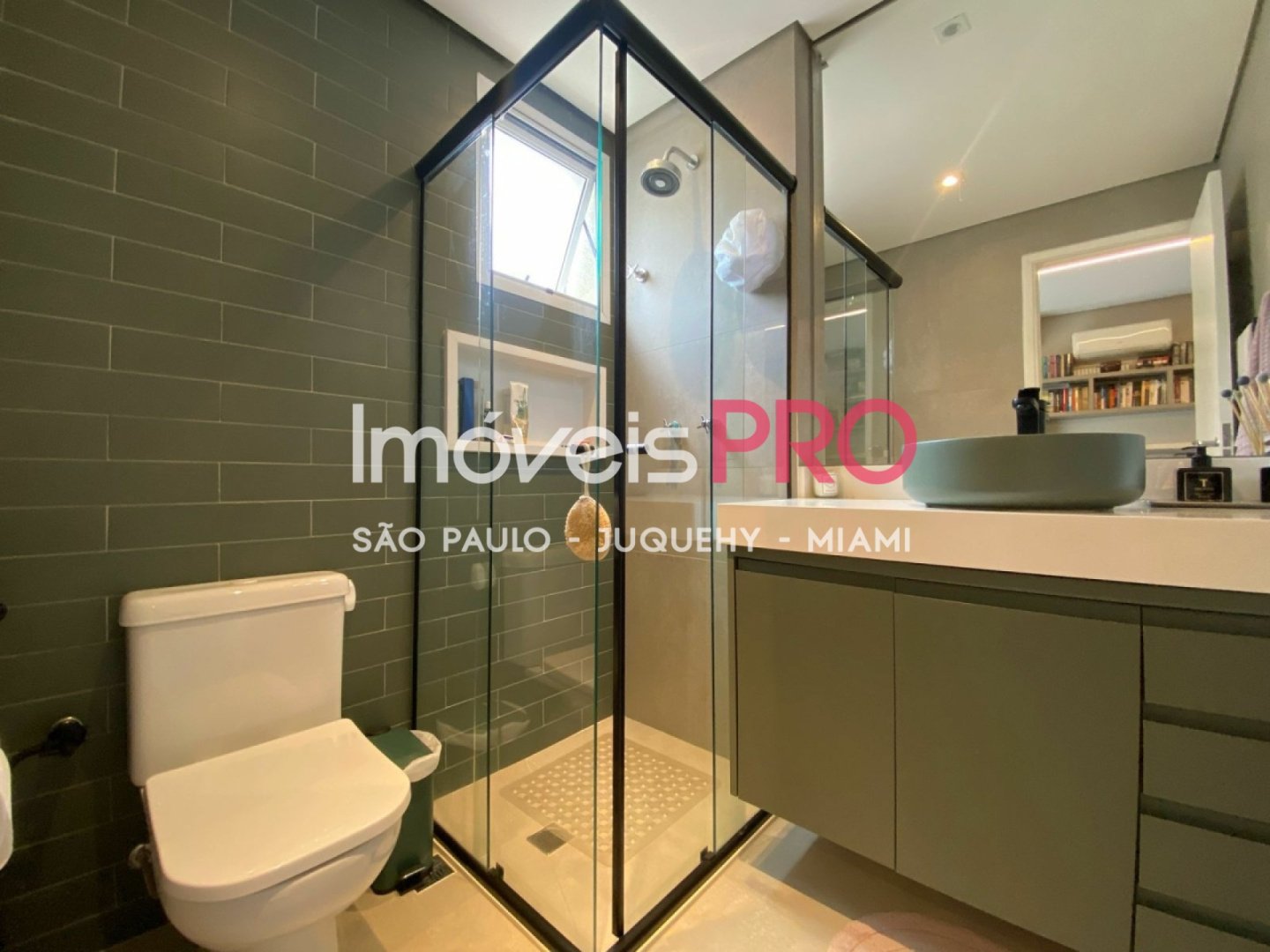 Foto :: https://assets.imoveispro.com.br/thumb/IP39329/apartamento-venda-brooklin_IP39329_17_1920x1080.jpg?