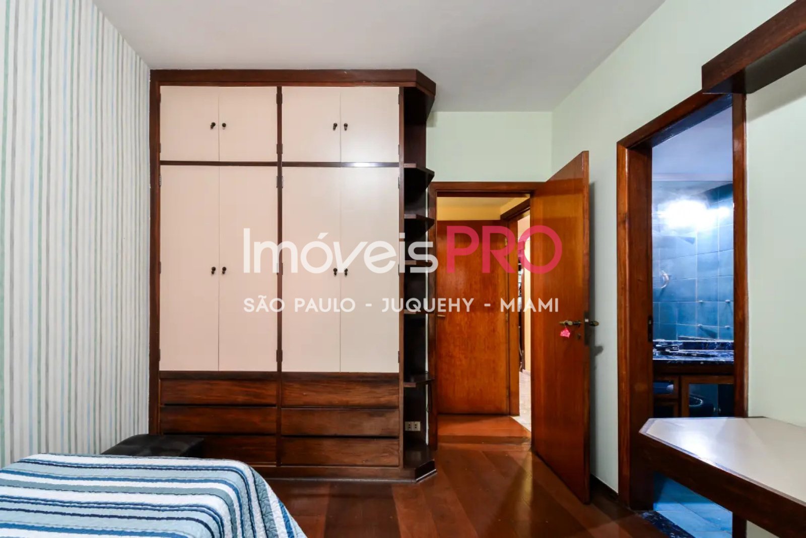 Foto :: IP39332