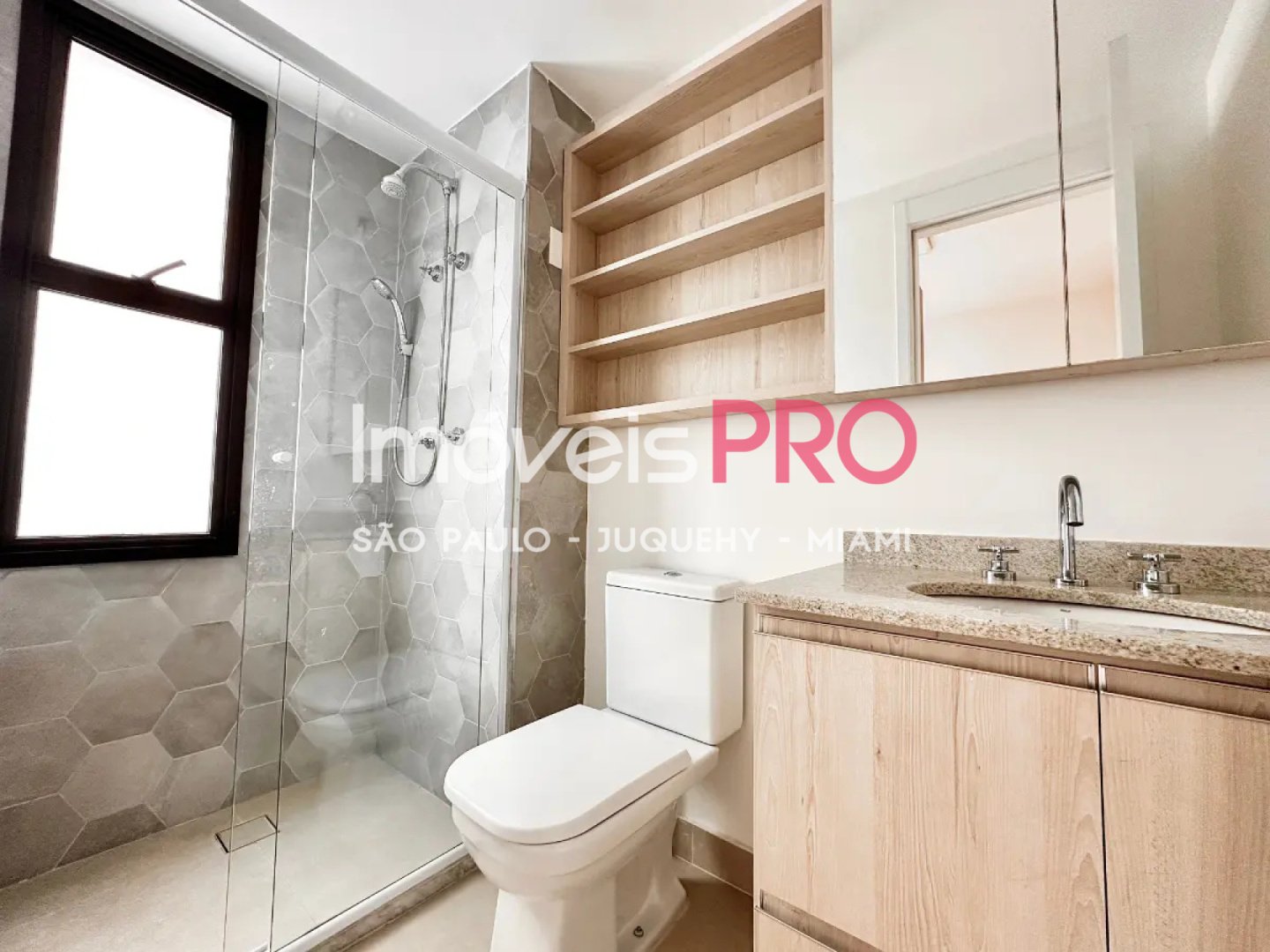 Foto :: https://assets.imoveispro.com.br/thumb/IP39334/apartamento-venda-vila-mariana_IP39334_11_1920x1080.jpg?
