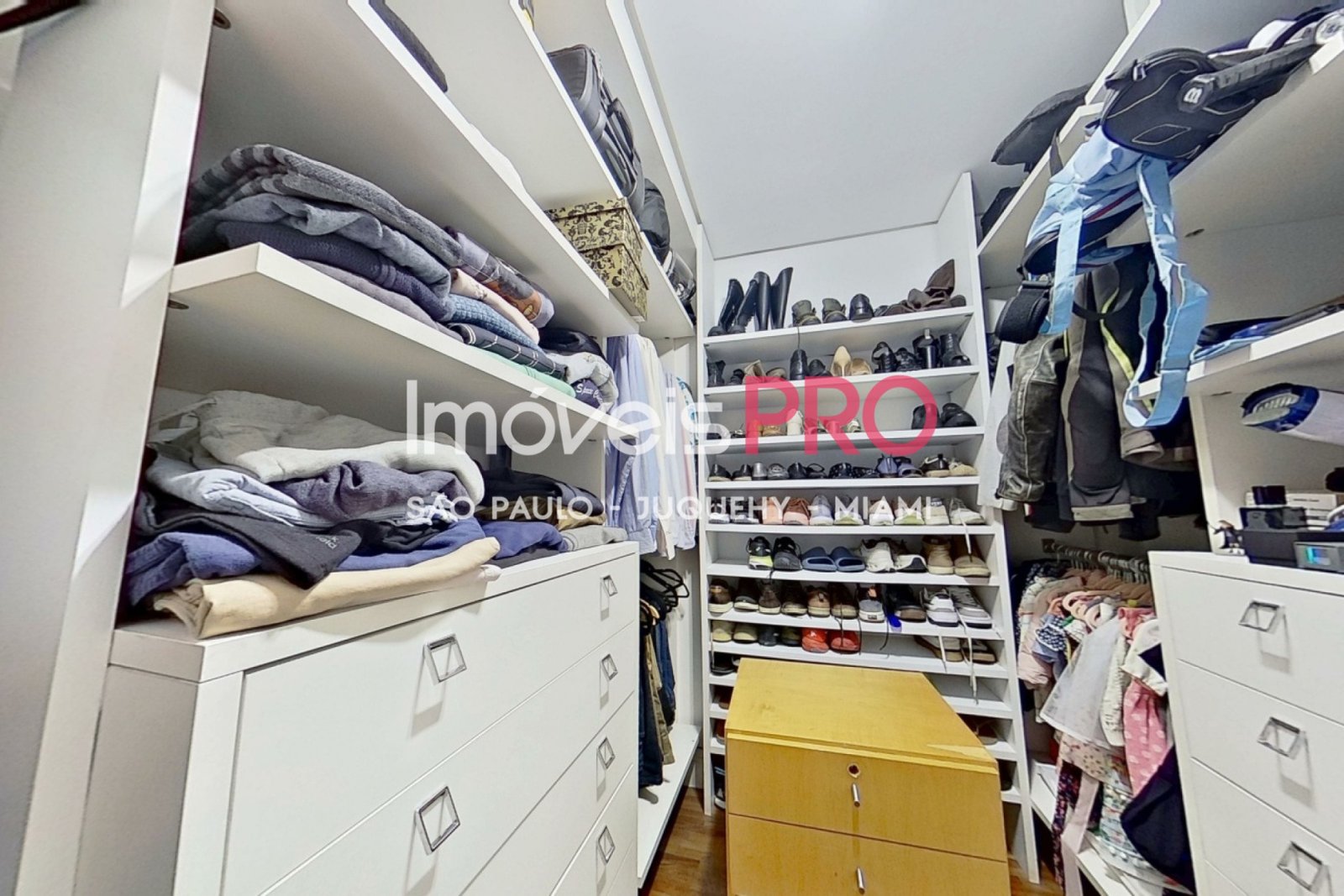 Foto :: https://assets.imoveispro.com.br/thumb/IP39336/apartamento-venda-brooklin_IP39336_11_1920x1080.jpg?