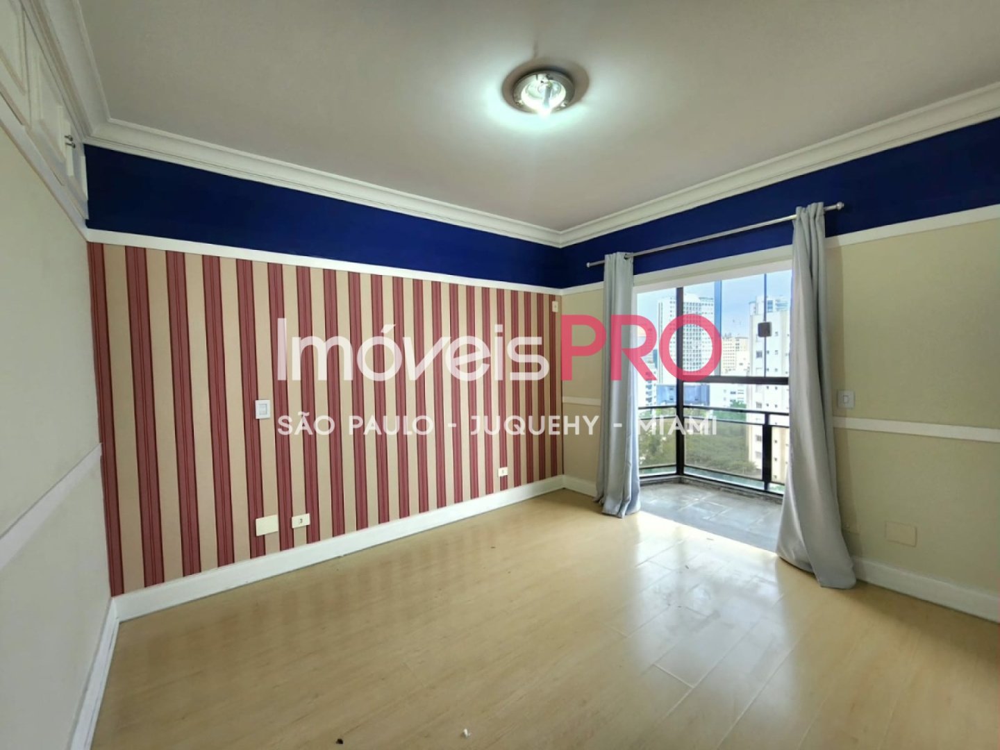 Foto :: IP39345