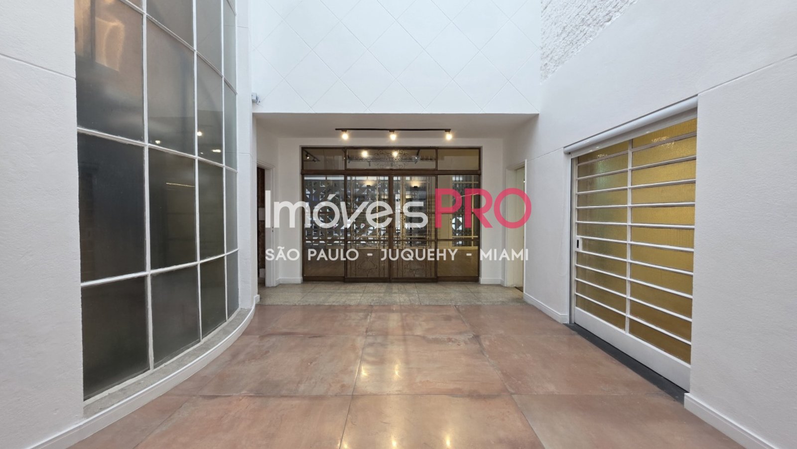 Foto :: https://assets.imoveispro.com.br/thumb/IP39349/comercial-aluguel-jardim-america_IP39349_11_1920x1080.jpg?