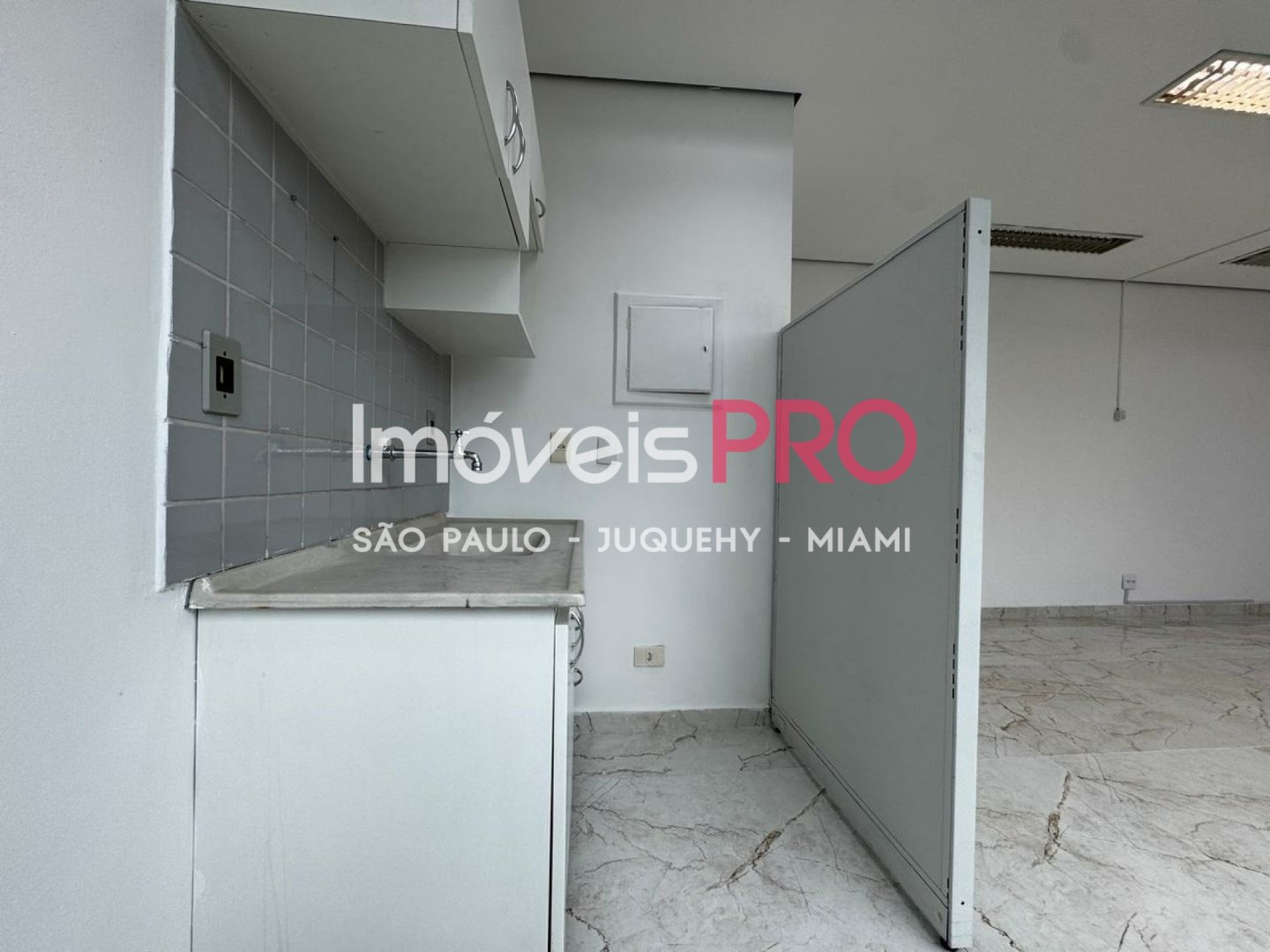 Foto :: IP39351