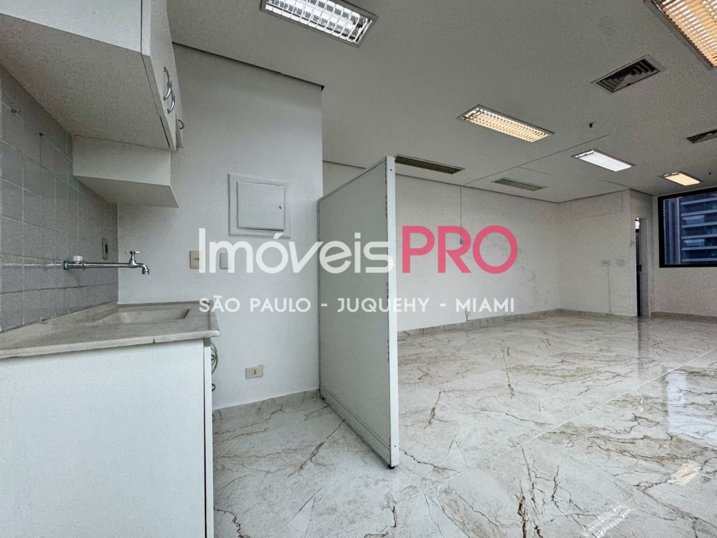Foto :: IP39351