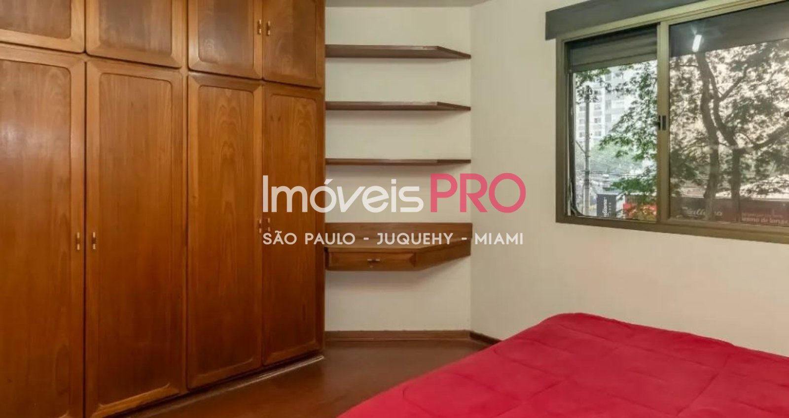 Foto :: https://assets.imoveispro.com.br/thumb/IP39352/apartamento-venda-moema_IP39352_17_1920x1080.jpg?