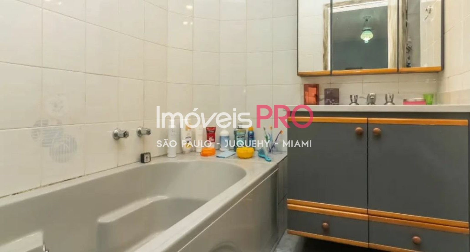 Foto :: IP39353