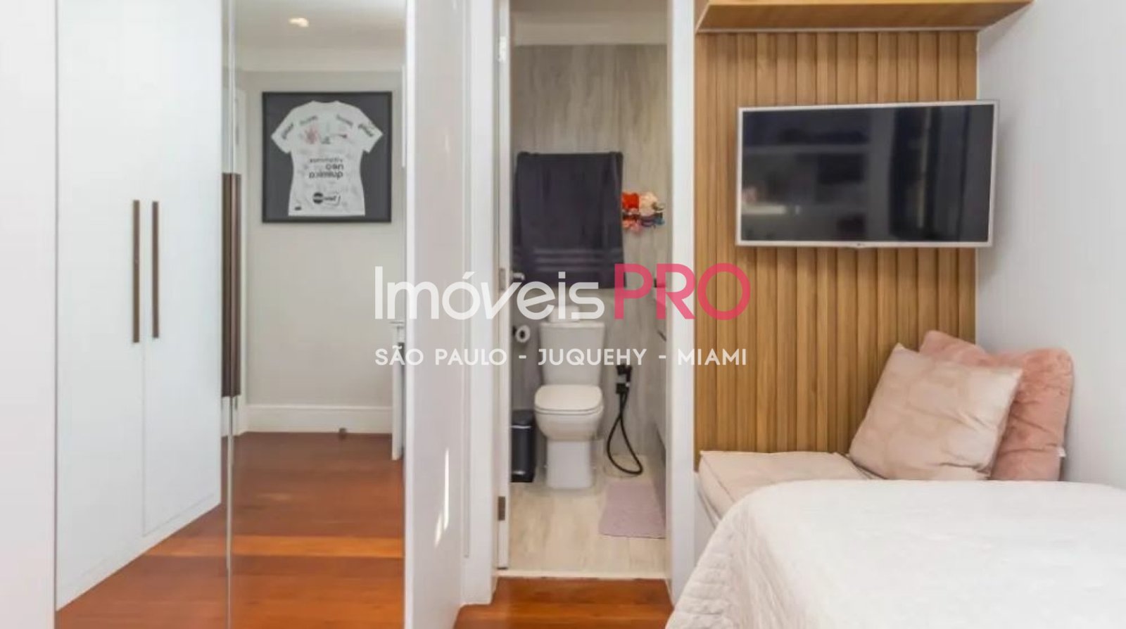 Foto :: https://assets.imoveispro.com.br/thumb/IP39354/duplex-venda-itaim-bibi_IP39354_23_1920x1080.jpg?