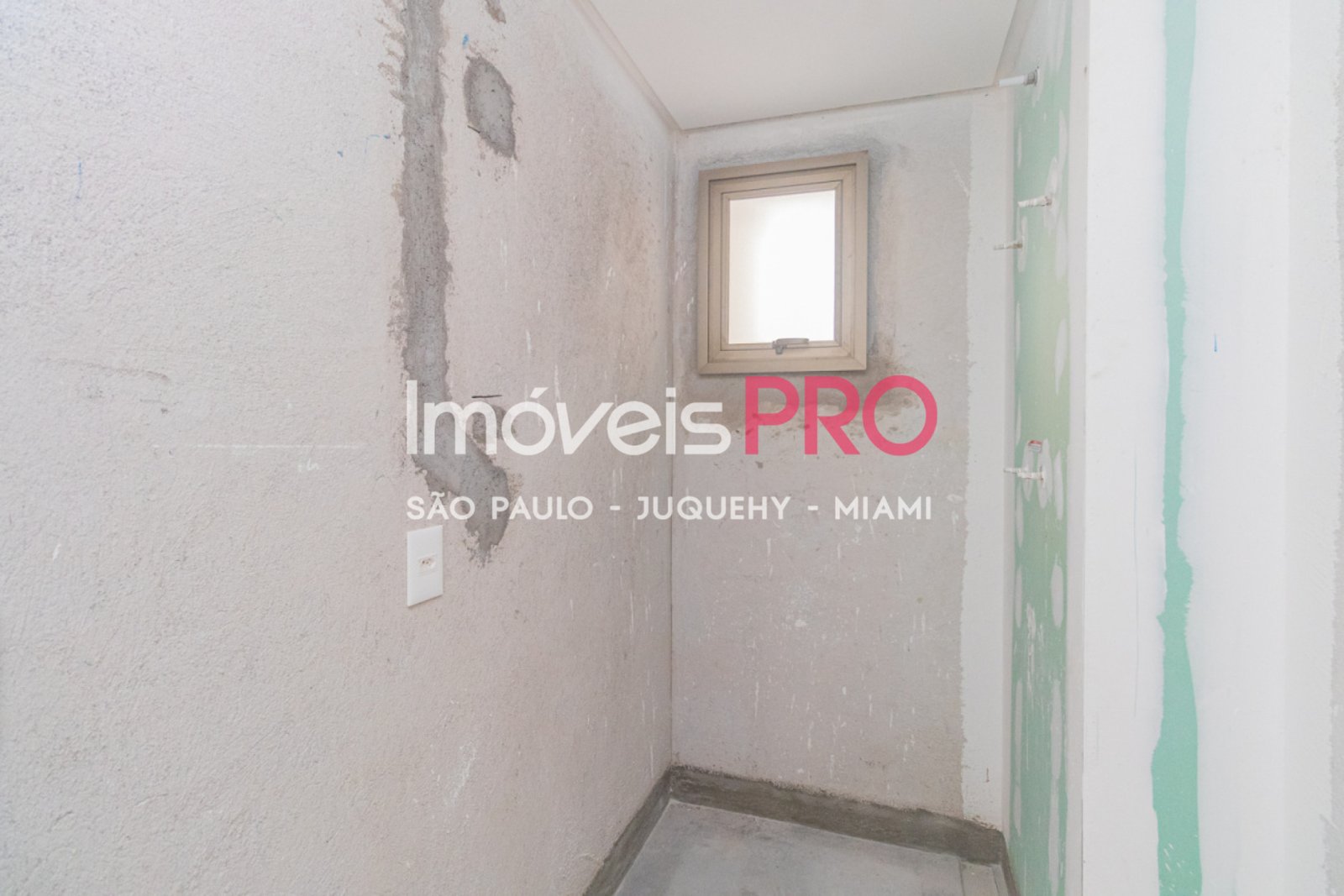 Foto :: IP39357