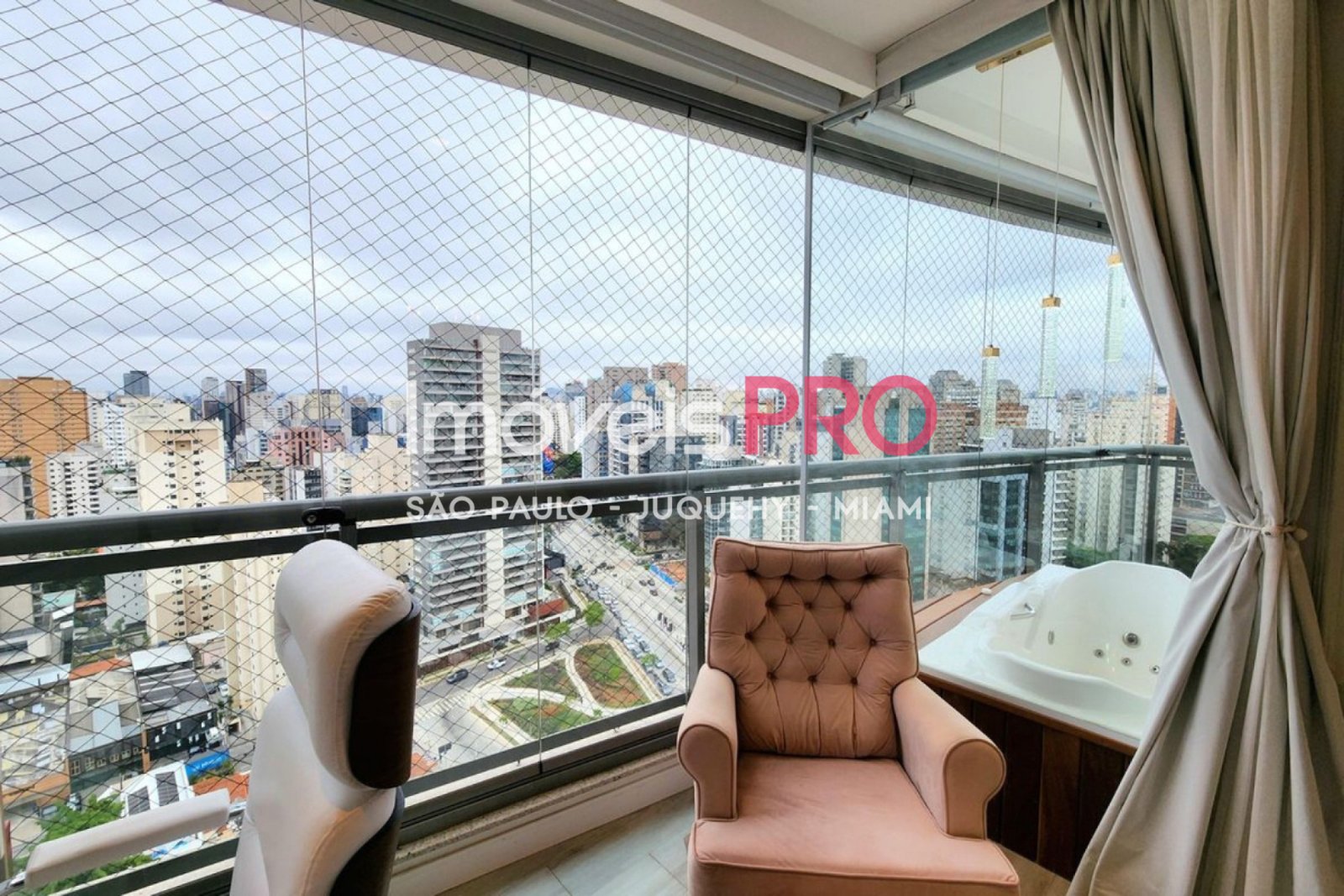 Foto :: IP39360