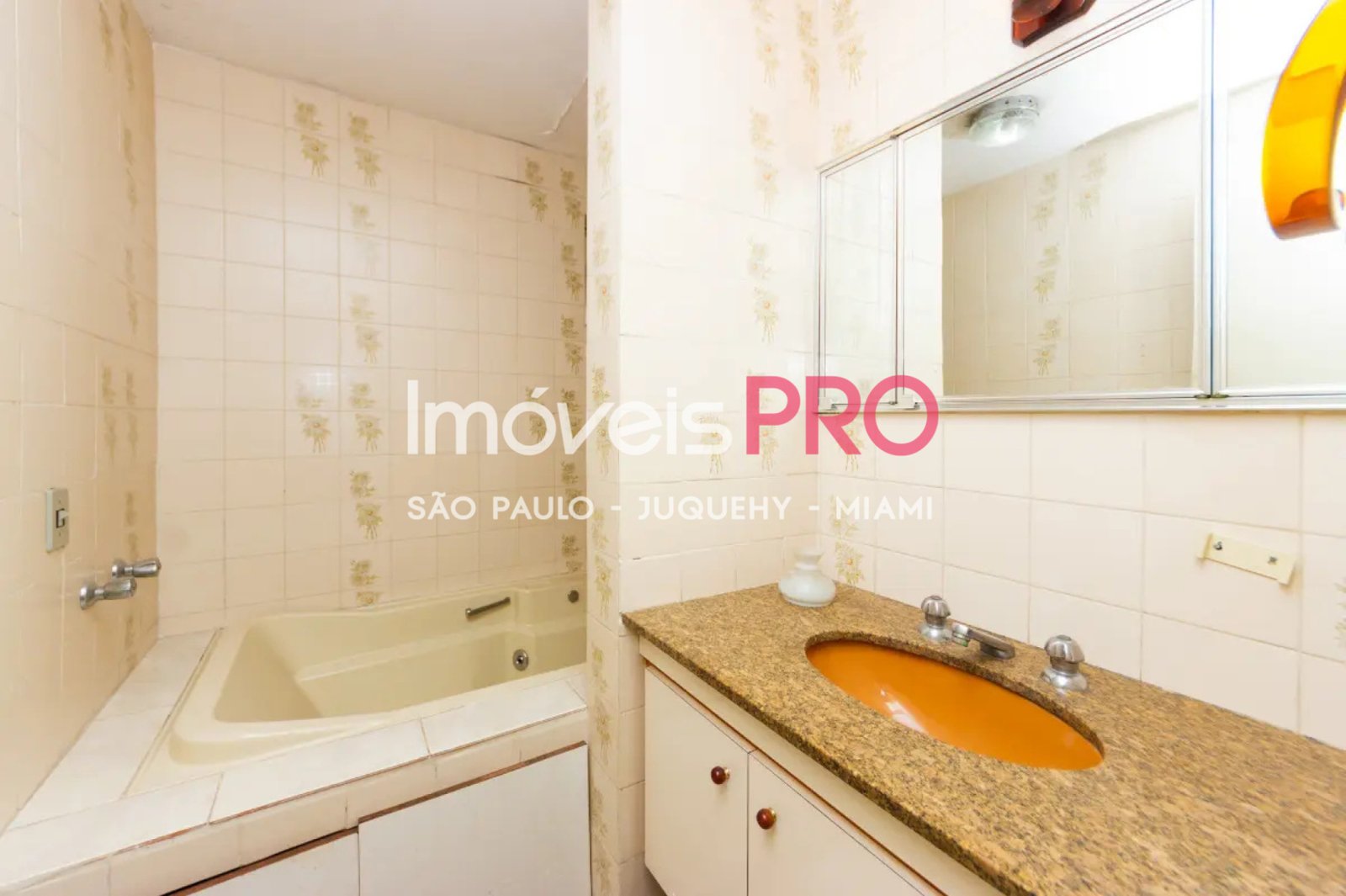 Foto :: IP39364