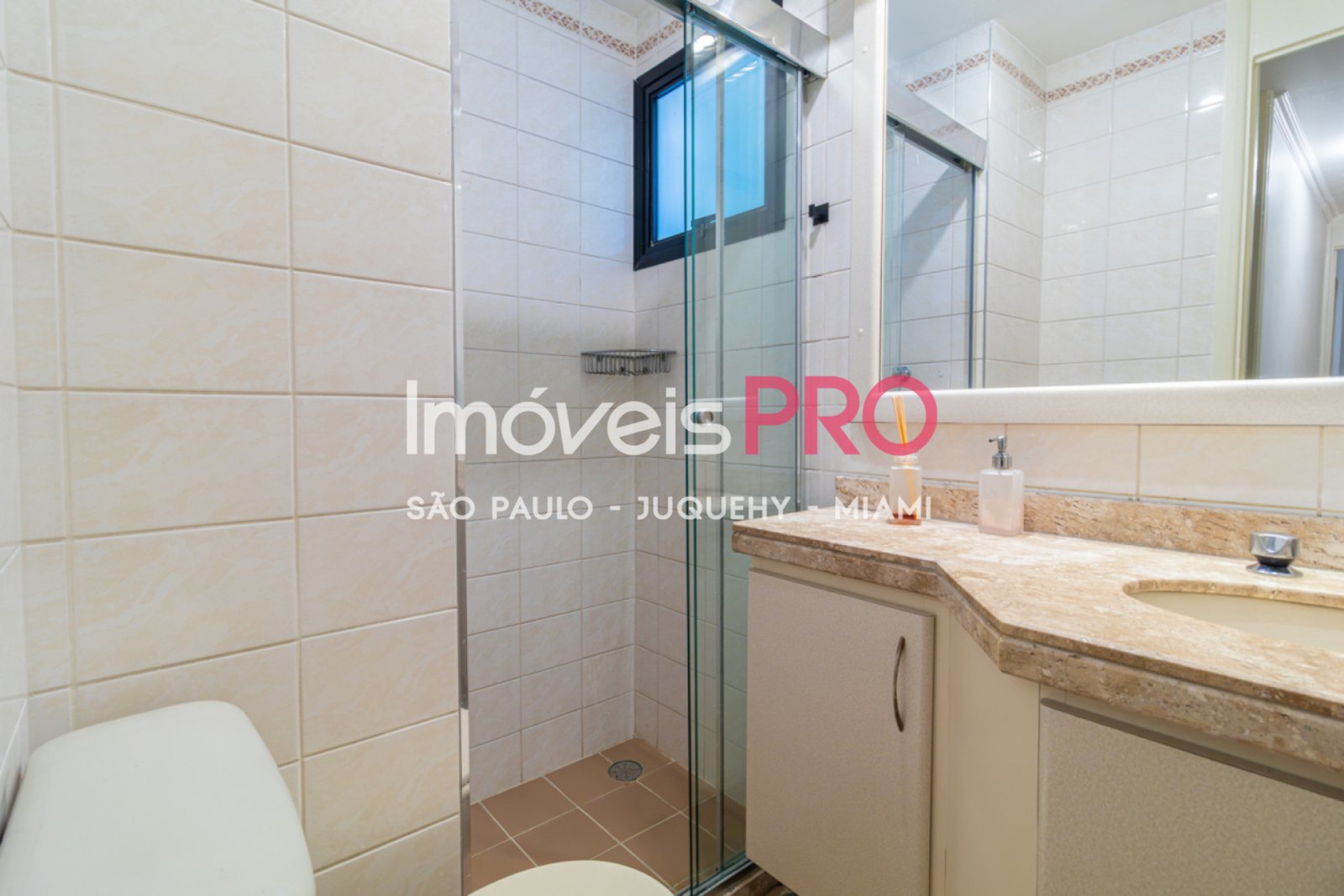 Foto :: IP39365