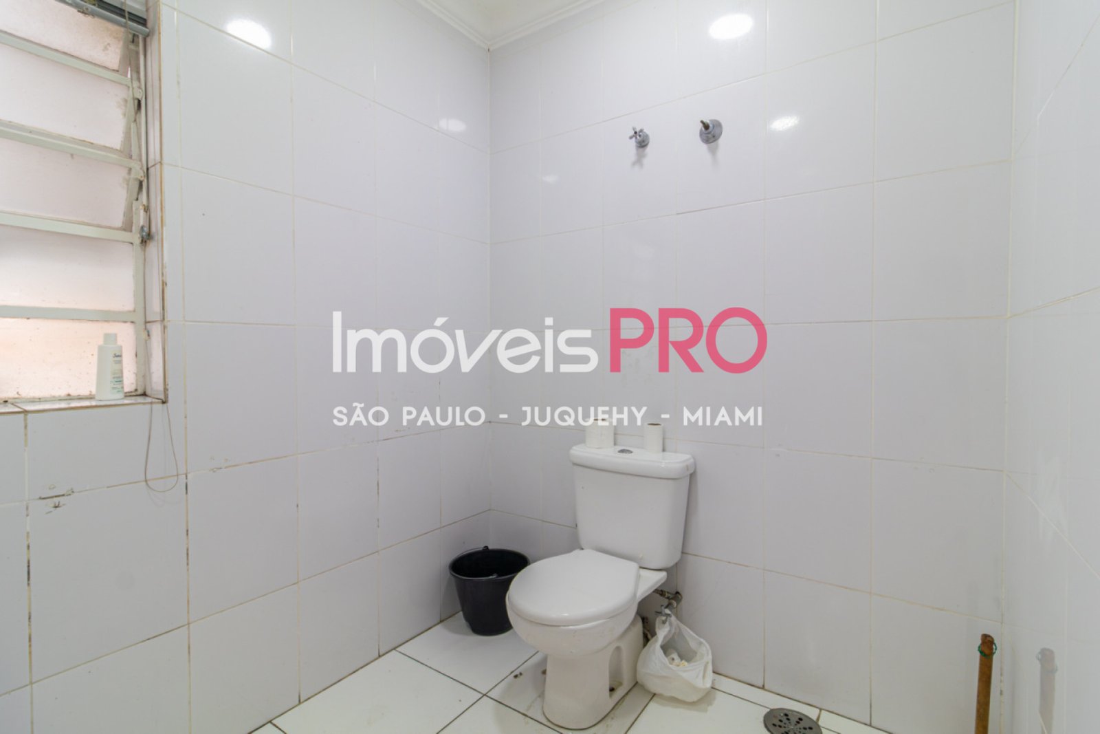 Foto :: https://assets.imoveispro.com.br/thumb/IP39367/casa-venda-jardim-paulista_IP39367_17_1920x1080.jpg?