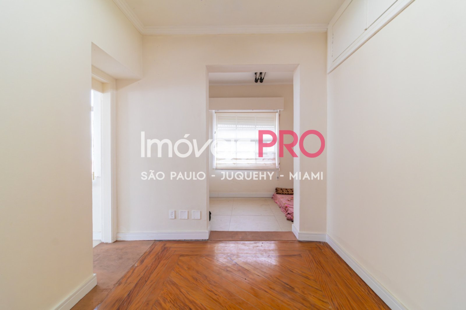 Foto :: https://assets.imoveispro.com.br/thumb/IP39367/casa-venda-jardim-paulista_IP39367_47_1920x1080.jpg?