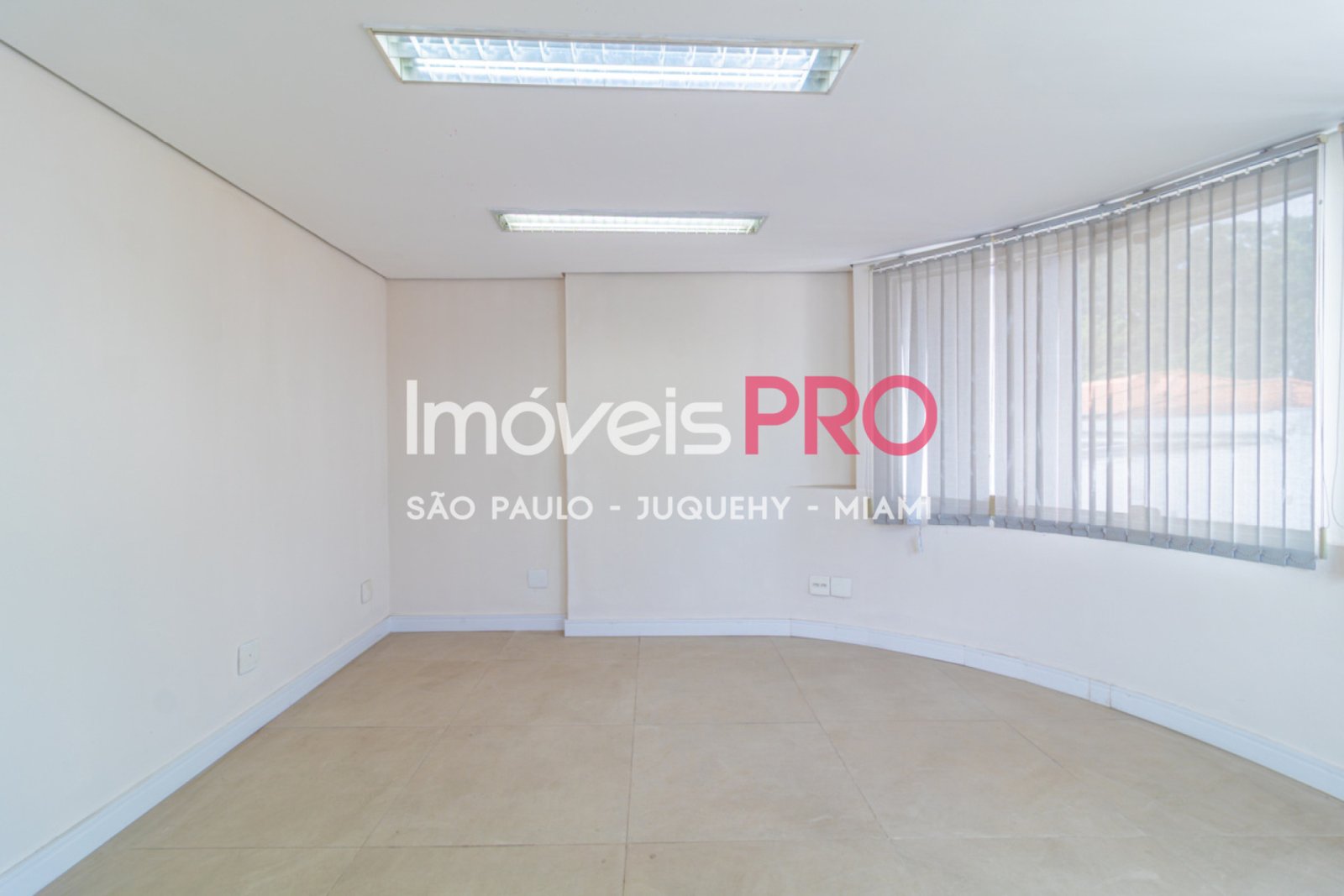 Foto :: IP39367