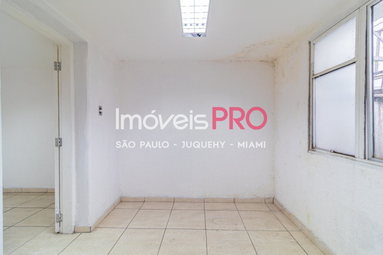 Foto :: https://assets.imoveispro.com.br/thumb/IP39367/casa-venda-jardim-paulista_IP39367_71_1920x1080.jpg?