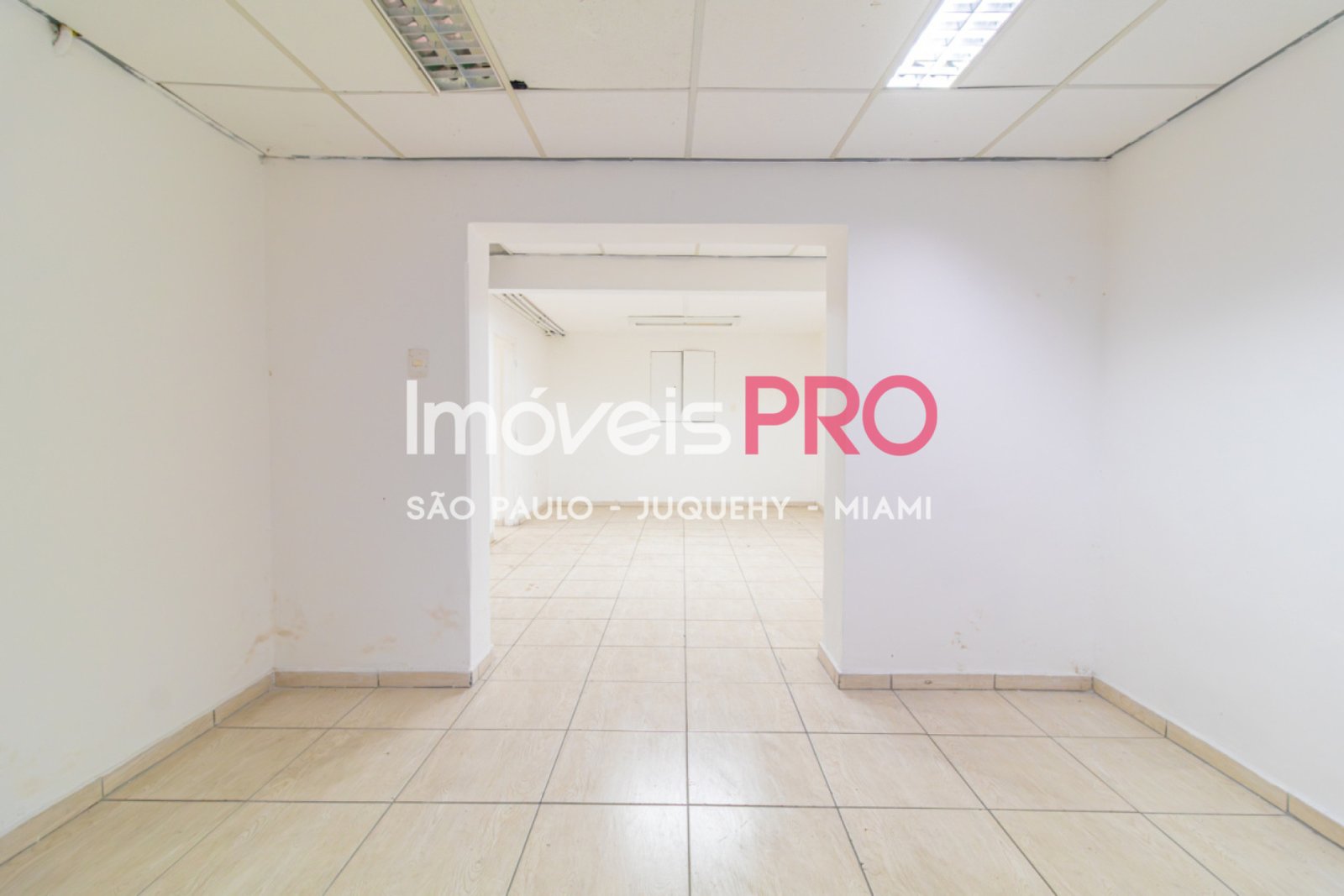 Foto :: https://assets.imoveispro.com.br/thumb/IP39367/casa-venda-jardim-paulista_IP39367_77_1920x1080.jpg?