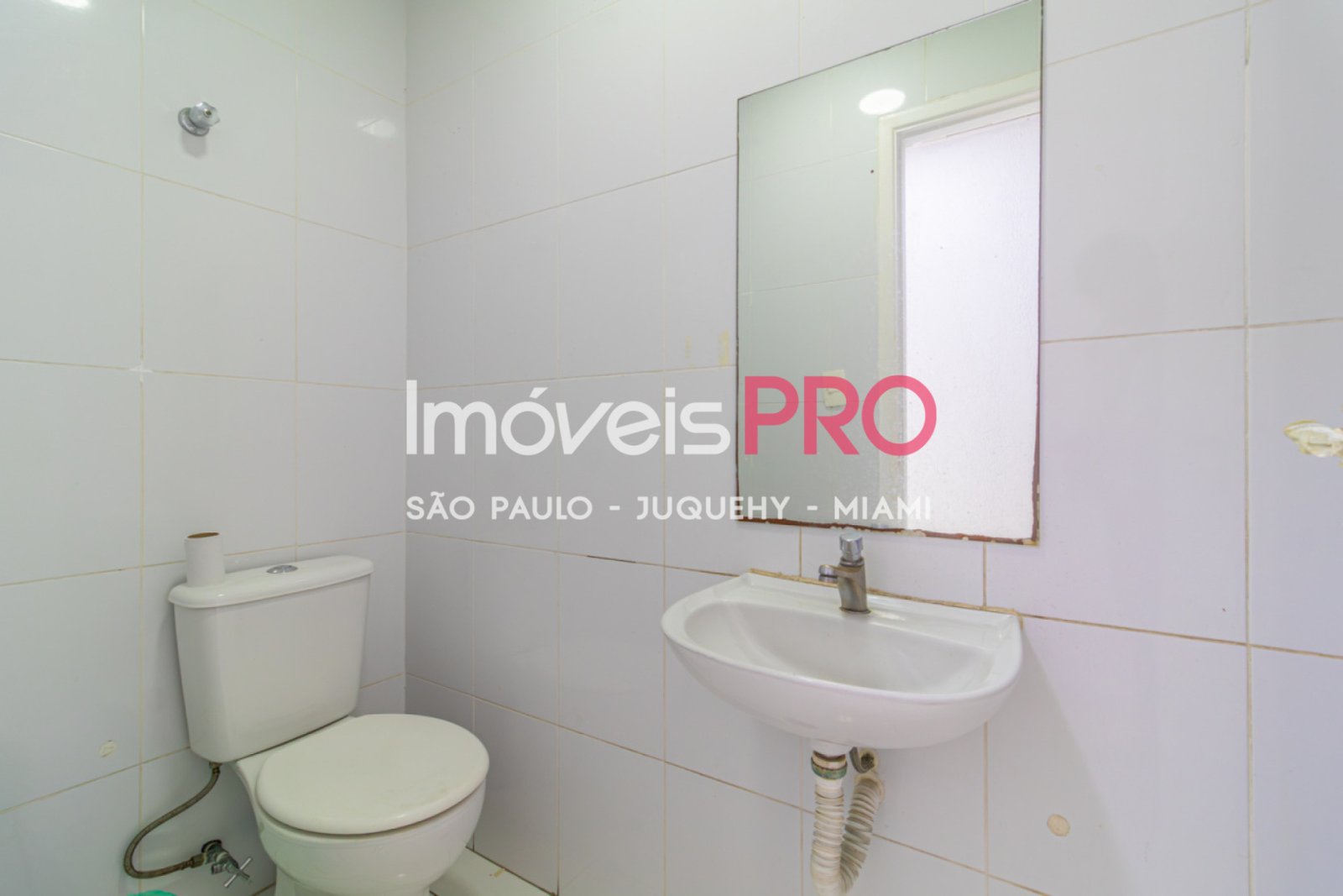 Foto :: https://assets.imoveispro.com.br/thumb/IP39367/casa-venda-jardim-paulista_IP39367_89_1920x1080.jpg?