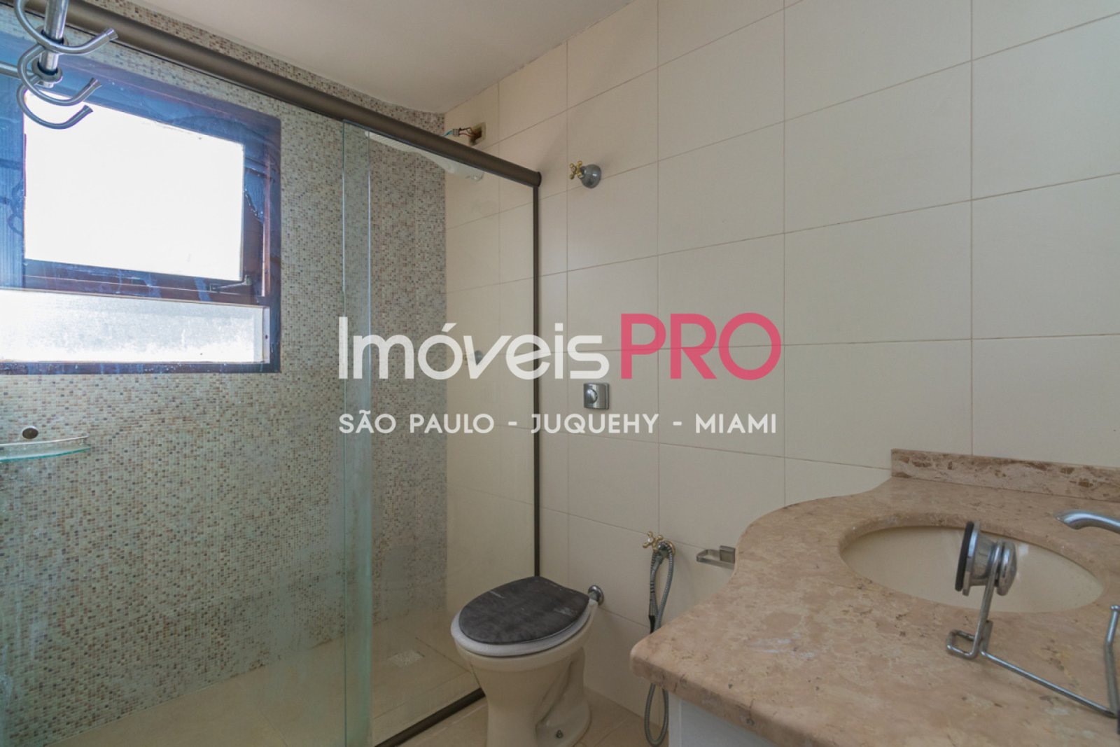 Foto :: IP39368