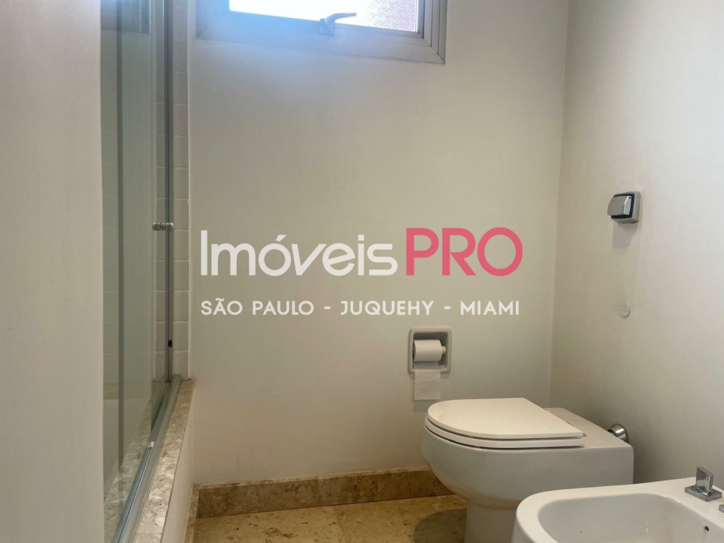 Foto :: IP39370