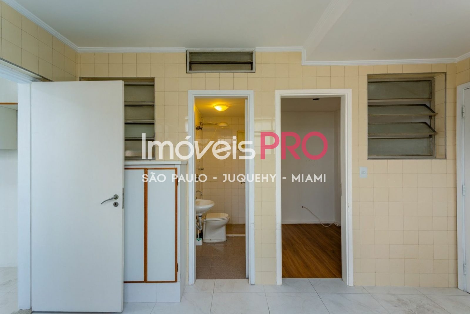 Foto :: IP39379