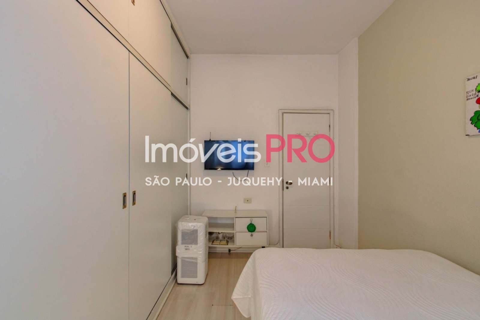 Foto :: IP39380