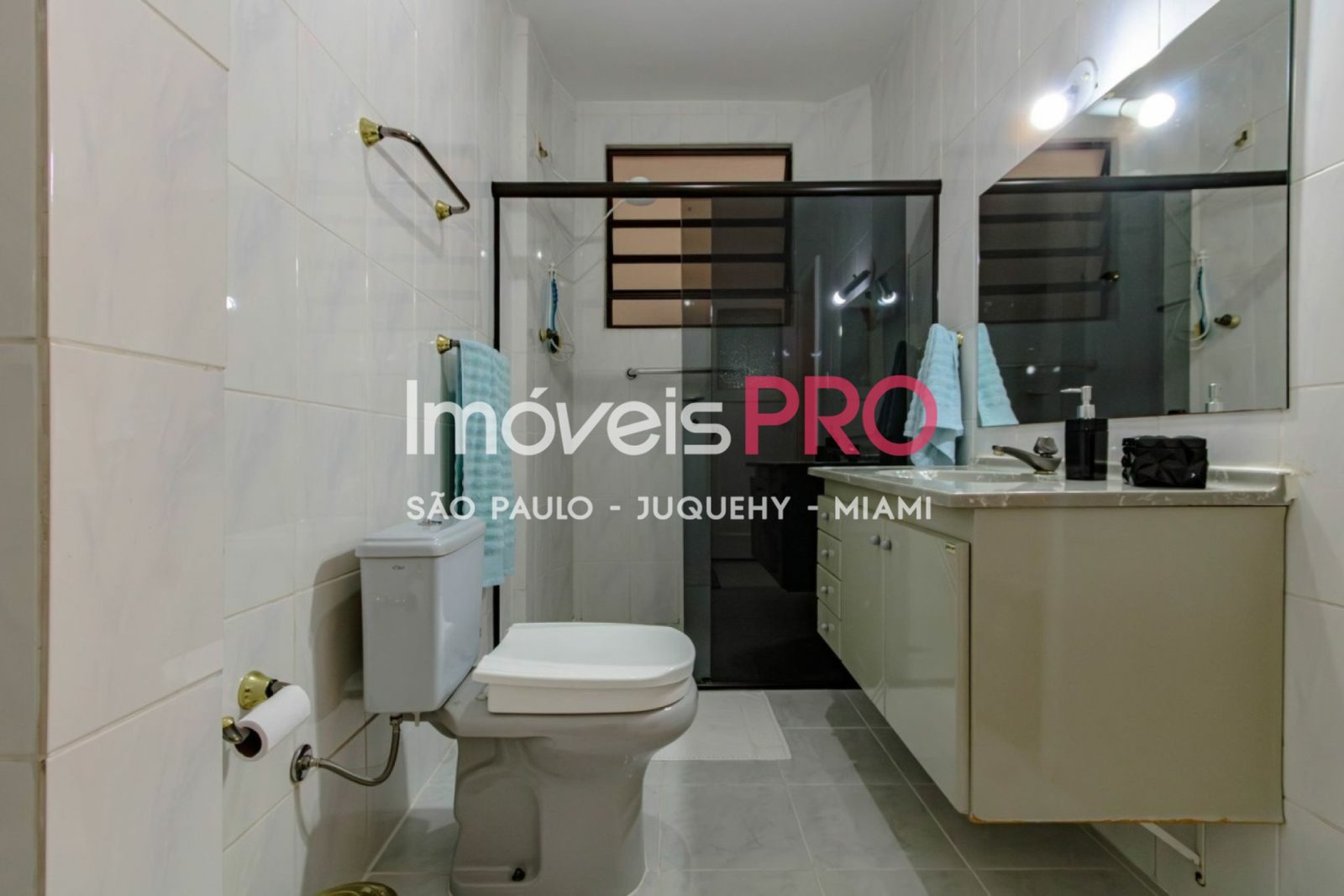 Foto :: IP39380