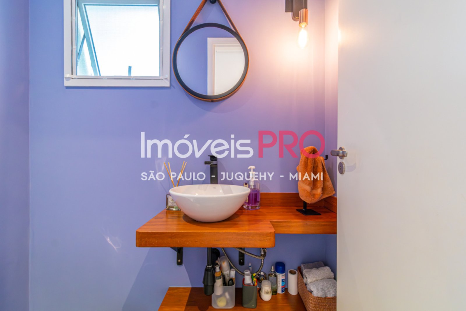 Foto :: IP39381