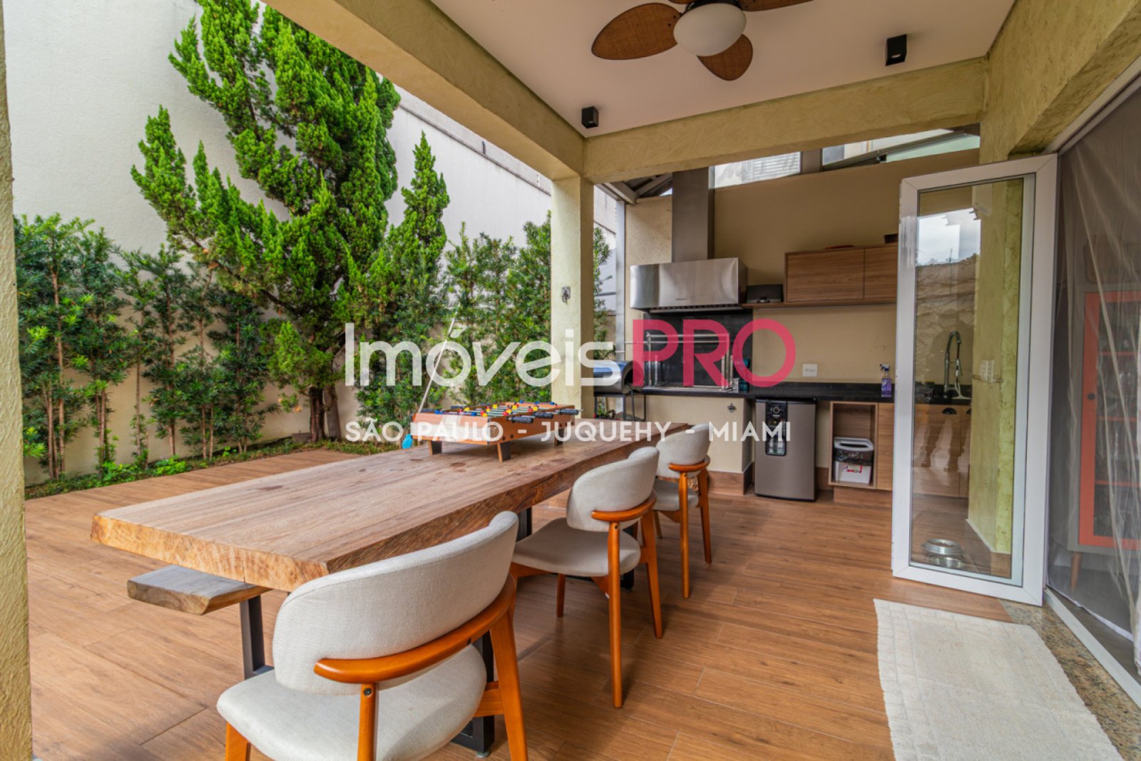 Foto :: https://assets.imoveispro.com.br/thumb/IP39381/condominio-venda-chacara-monte-alegre_IP39381_29_1920x1080.jpg?