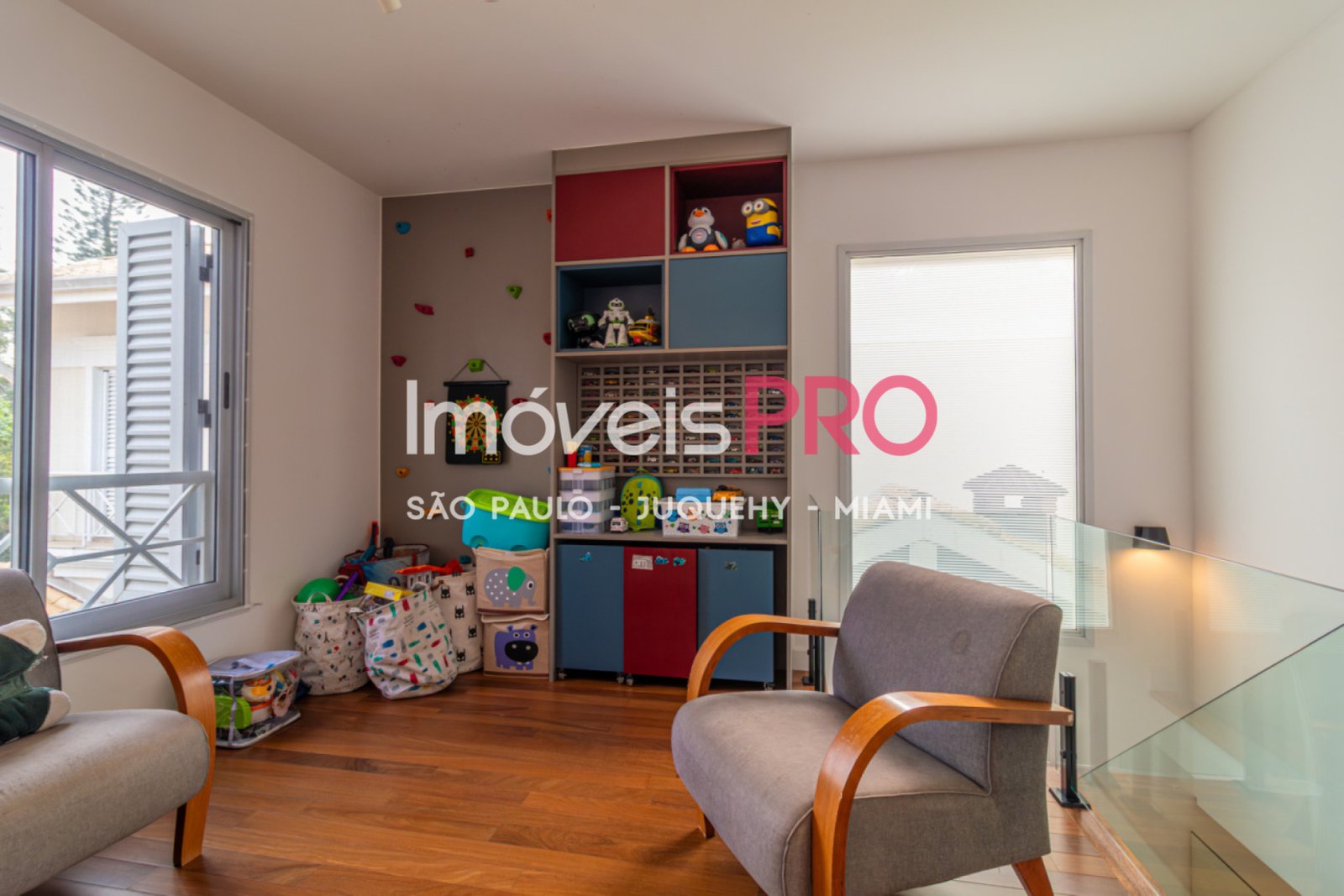 Foto :: IP39381