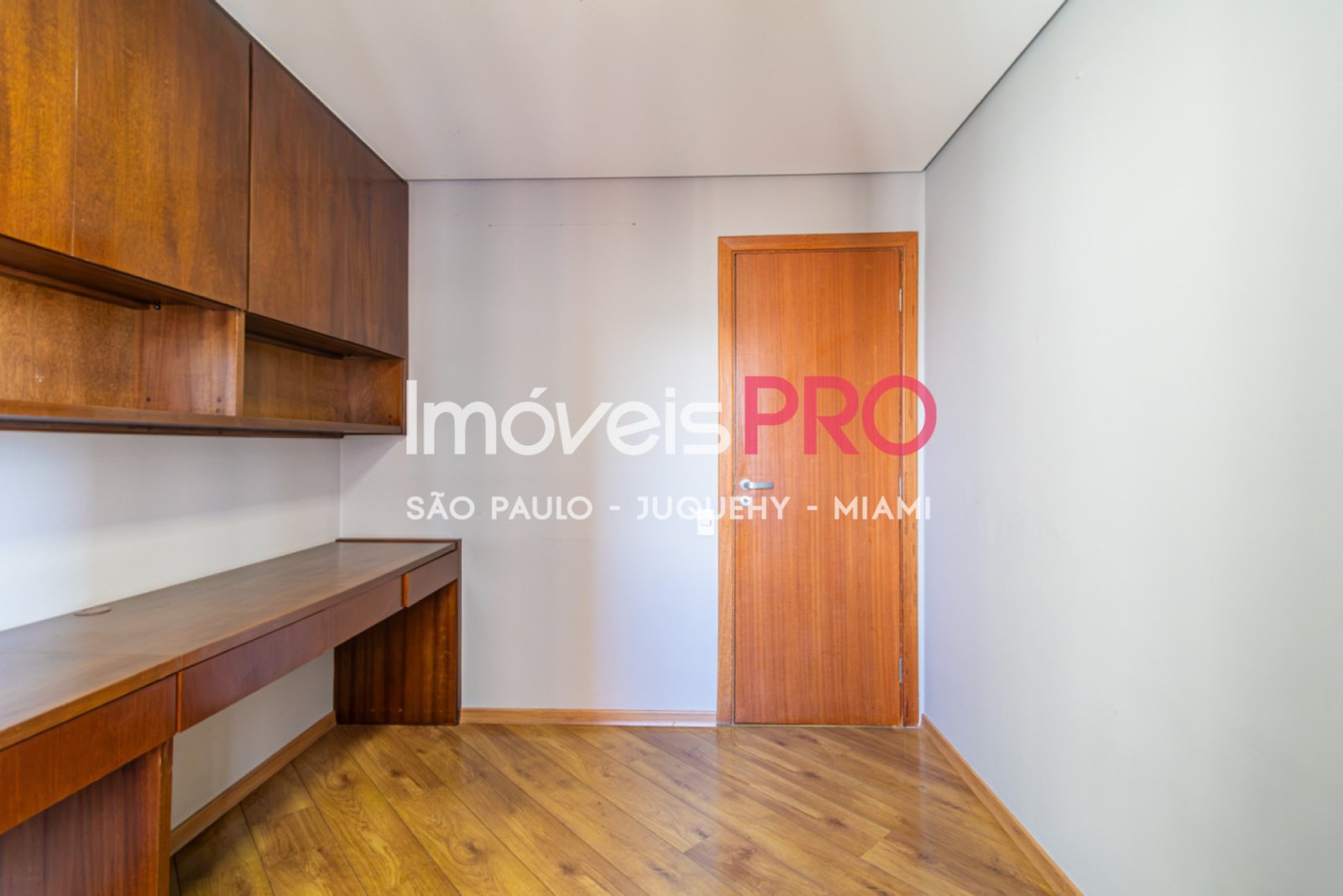 Foto :: IP39384