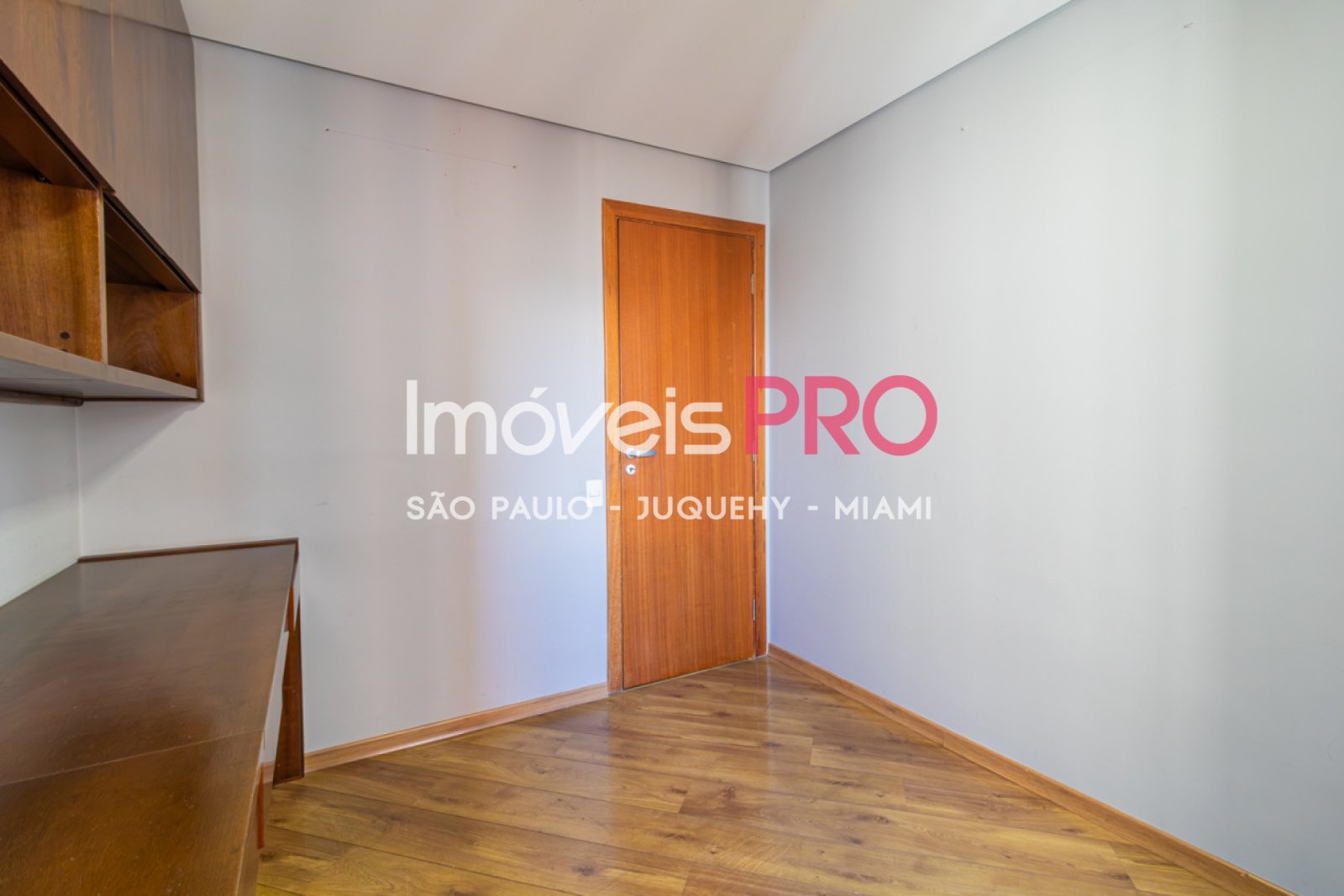 Foto :: IP39384