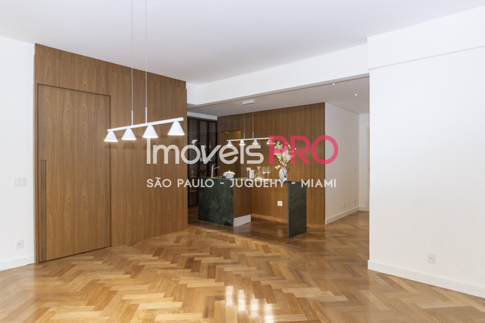 Foto :: IP39386