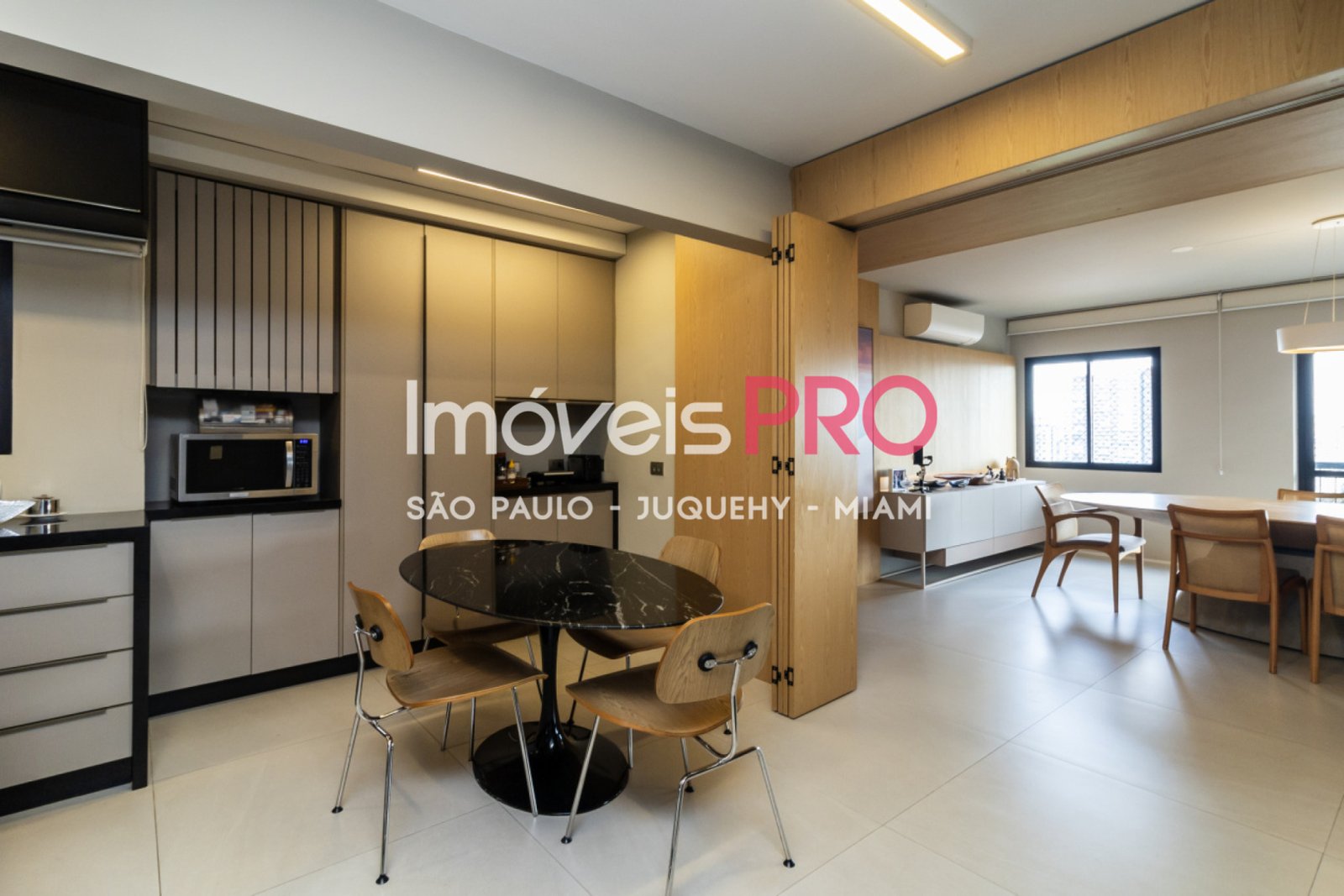 Foto :: https://assets.imoveispro.com.br/thumb/IP39387/apartamento-venda-moema-passaros_IP39387_29_1920x1080.jpg?1783044563