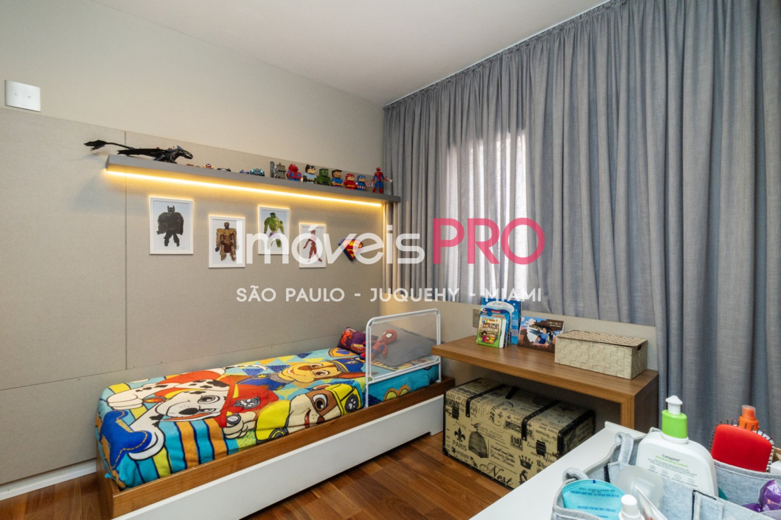 Foto :: IP39387