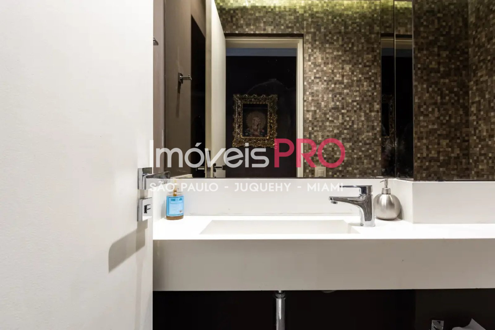 Foto :: IP39392