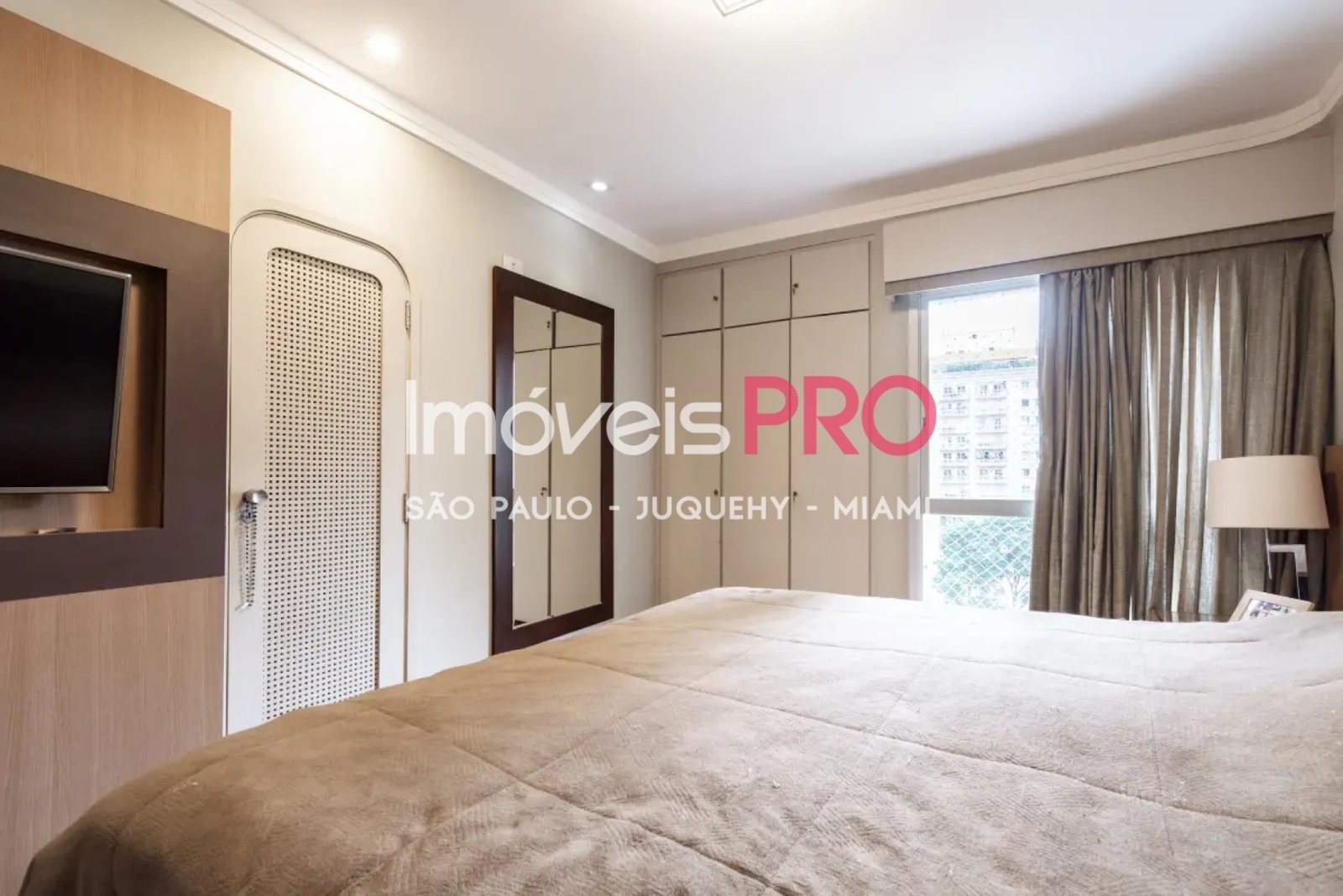 Foto :: https://assets.imoveispro.com.br/thumb/IP39392/apartamento-venda-paraiso_IP39392_23_1920x1080.jpg?