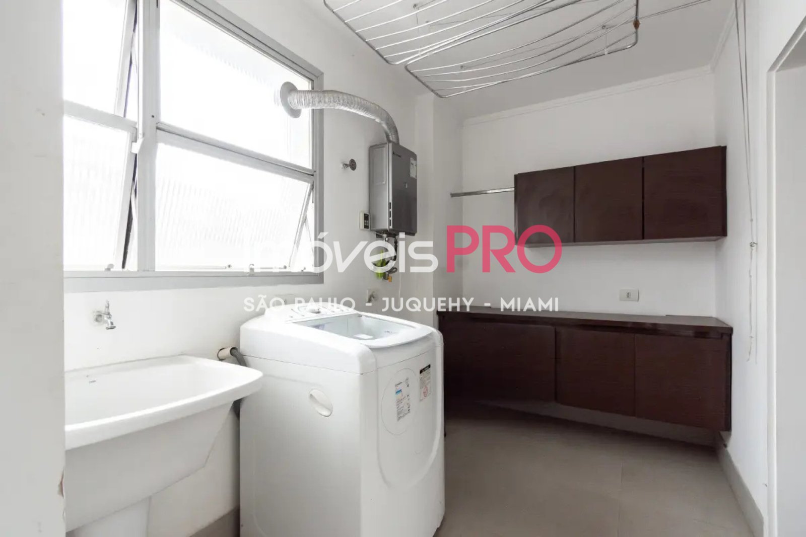 Foto :: https://assets.imoveispro.com.br/thumb/IP39392/apartamento-venda-paraiso_IP39392_35_1920x1080.jpg?