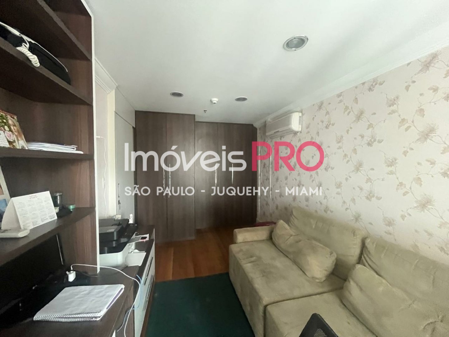 Foto :: IP39396