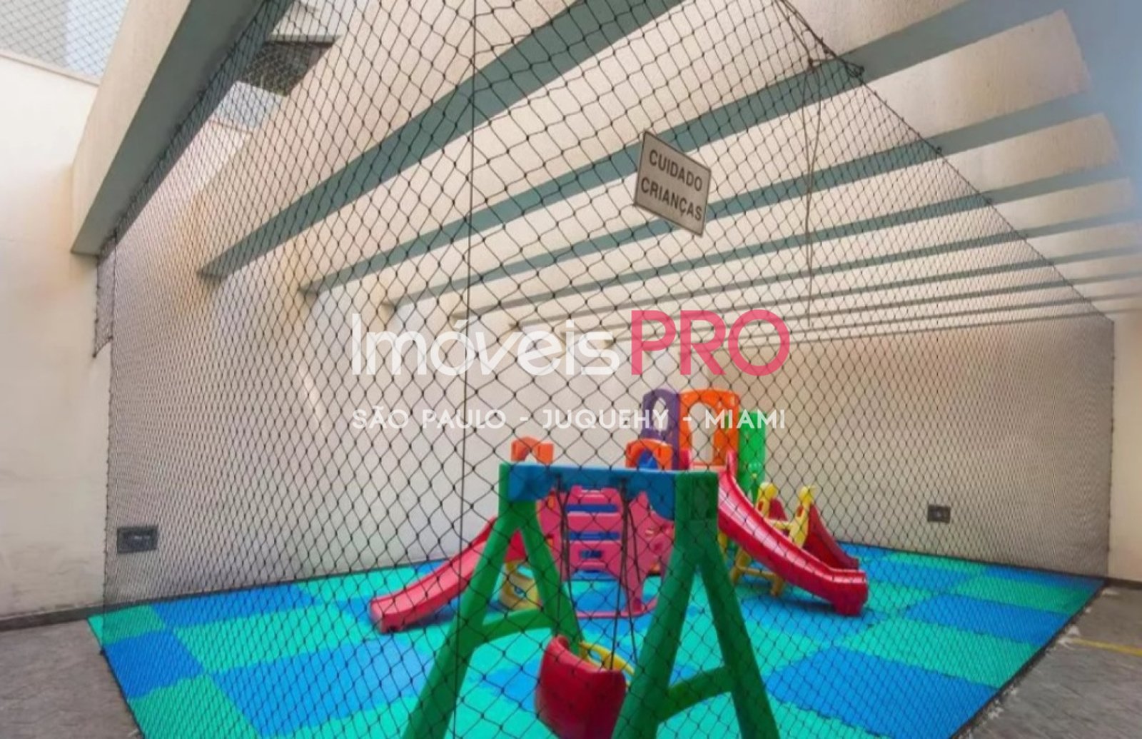 Foto :: IP39397