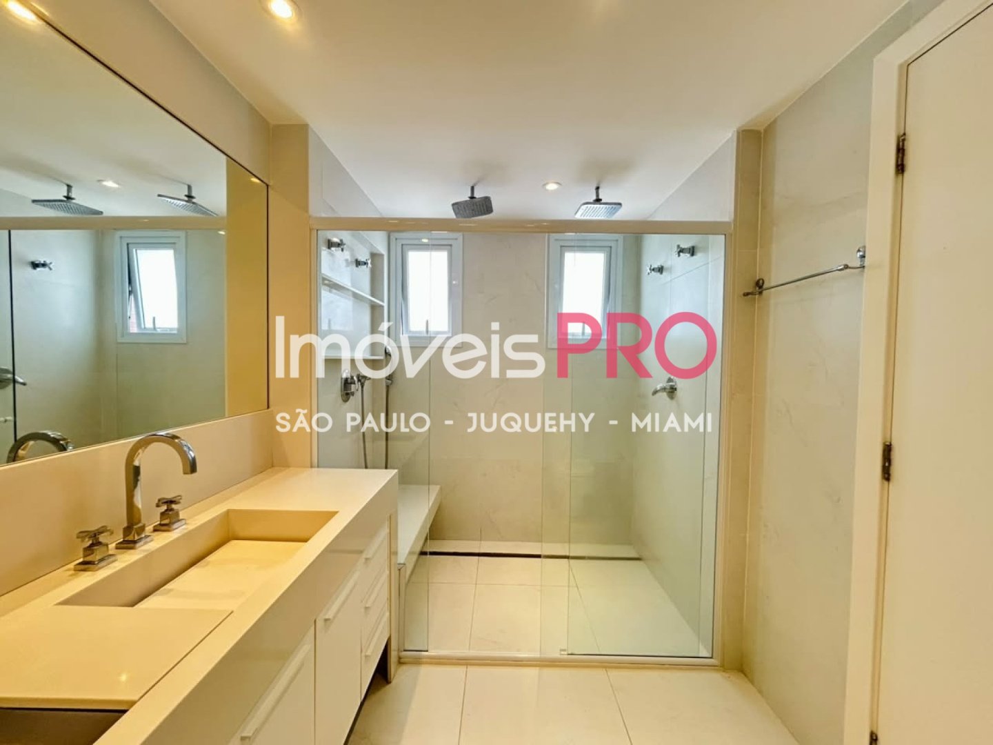 Foto :: https://assets.imoveispro.com.br/thumb/IP39401/apartamento-aluguel-moema_IP39401_17_1920x1080.jpg?