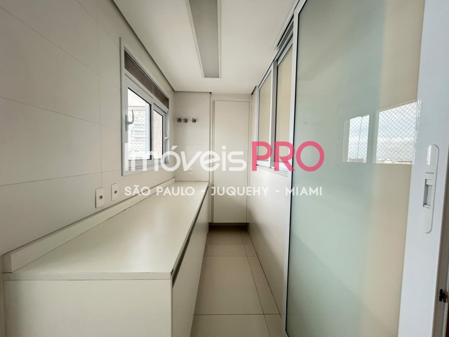 Foto :: IP39401