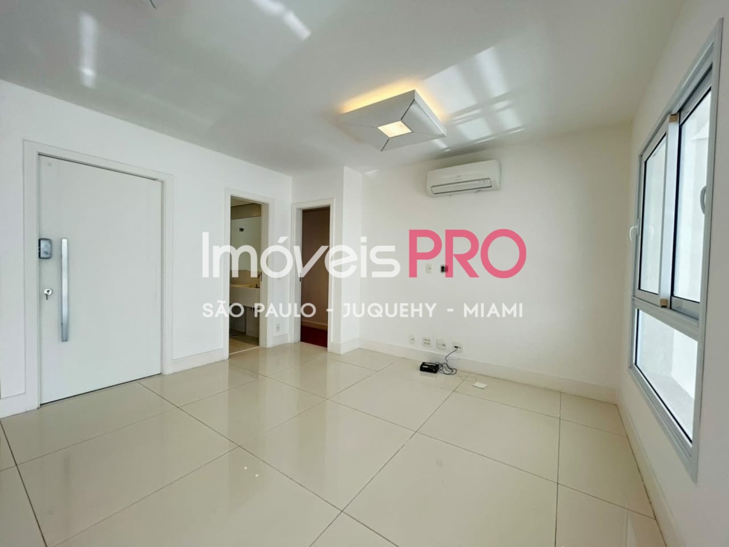 Foto :: IP39401