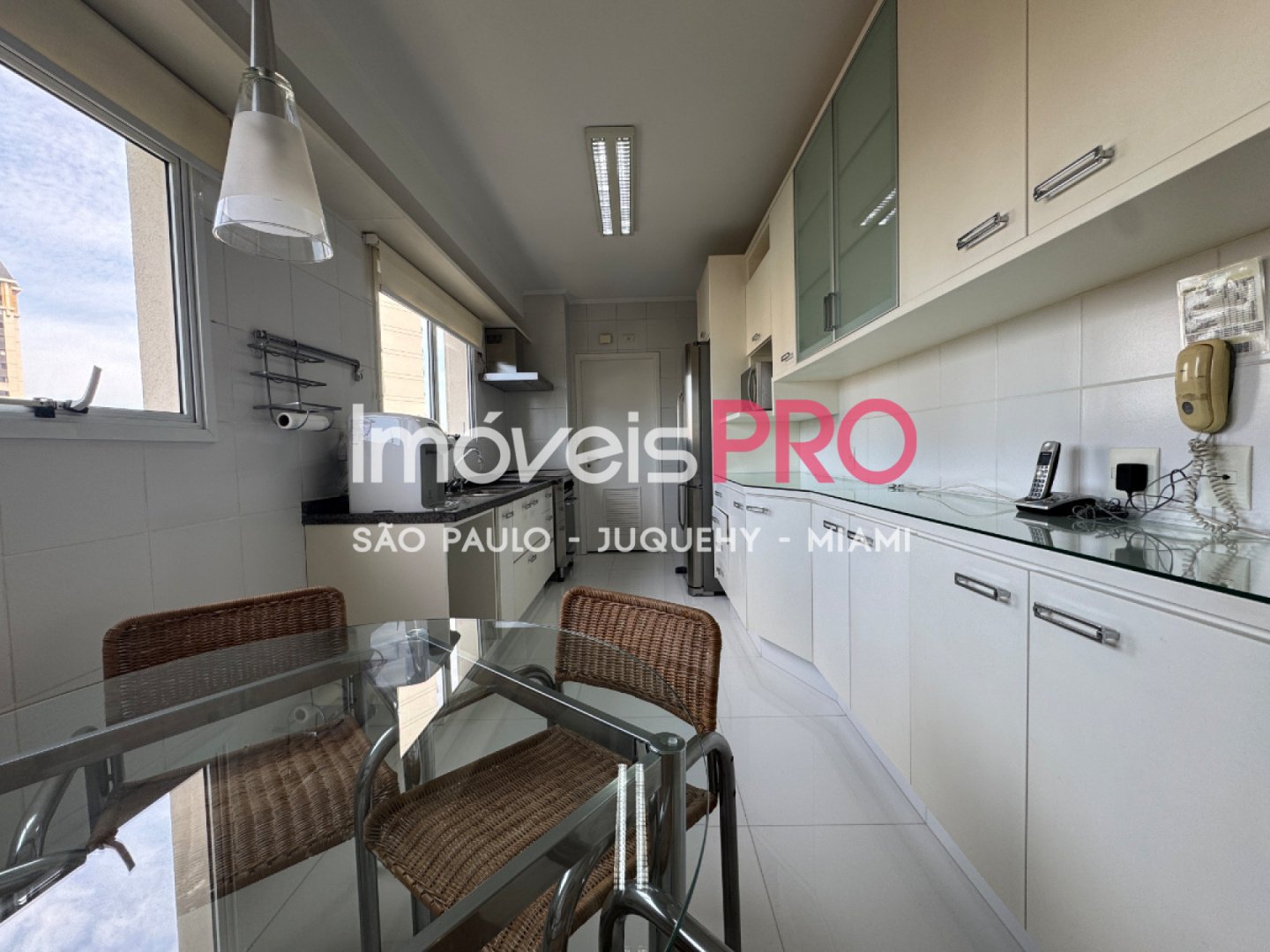Foto :: https://assets.imoveispro.com.br/thumb/IP39404/apartamento-venda-alto-da-boa-vista_IP39404_11_1920x1080.jpg?
