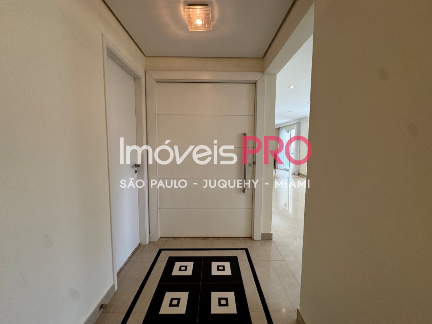 Foto :: IP39404
